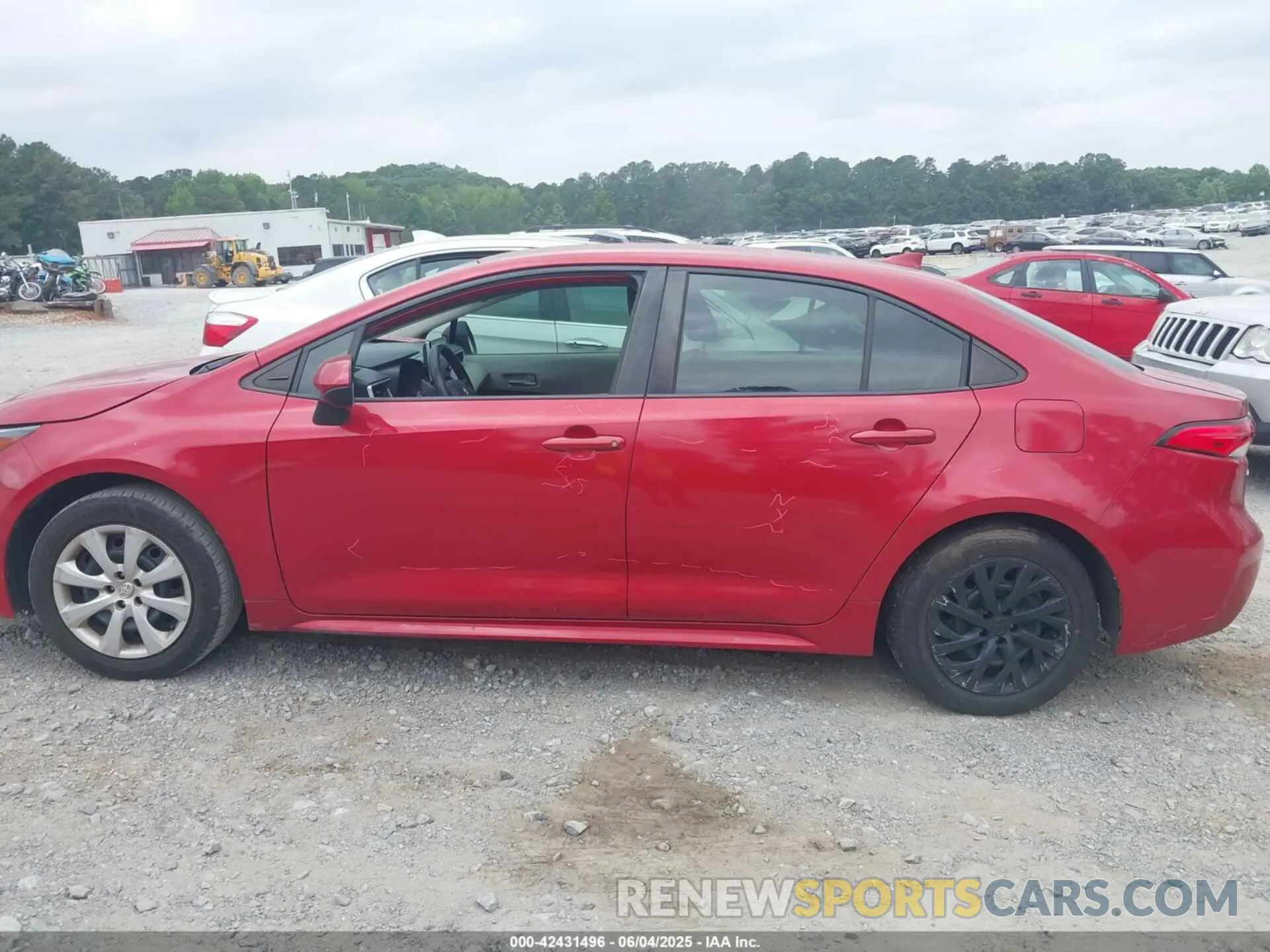 14 Photograph of a damaged car JTDEPRAE1LJ015699 TOYOTA COROLLA 2020