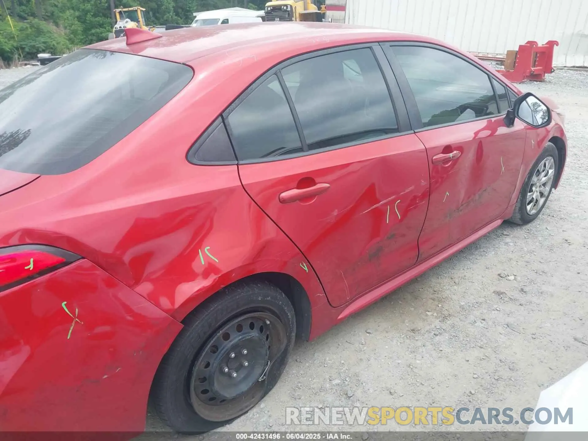 6 Photograph of a damaged car JTDEPRAE1LJ015699 TOYOTA COROLLA 2020