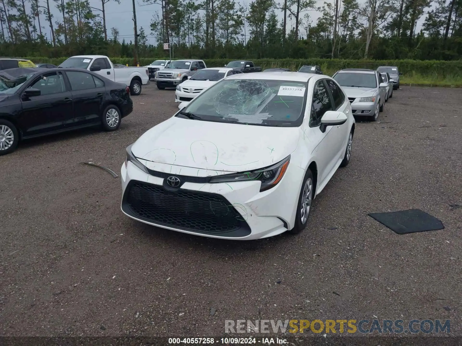 2 Photograph of a damaged car JTDEPRAE1LJ016349 TOYOTA COROLLA 2020
