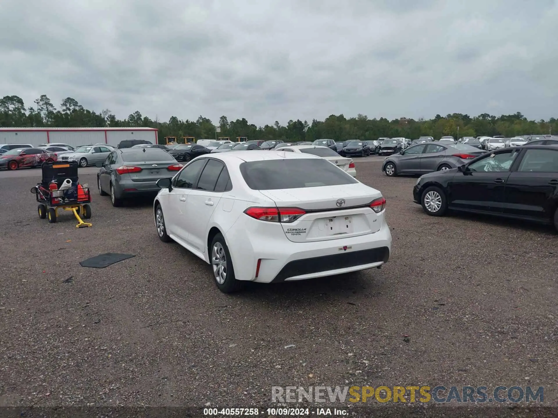 3 Photograph of a damaged car JTDEPRAE1LJ016349 TOYOTA COROLLA 2020