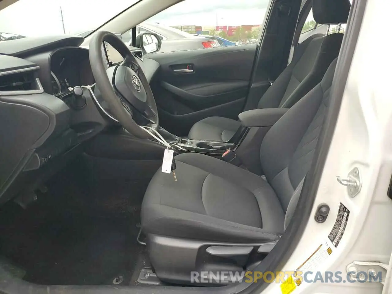 7 Photograph of a damaged car JTDEPRAE1LJ022412 TOYOTA COROLLA 2020