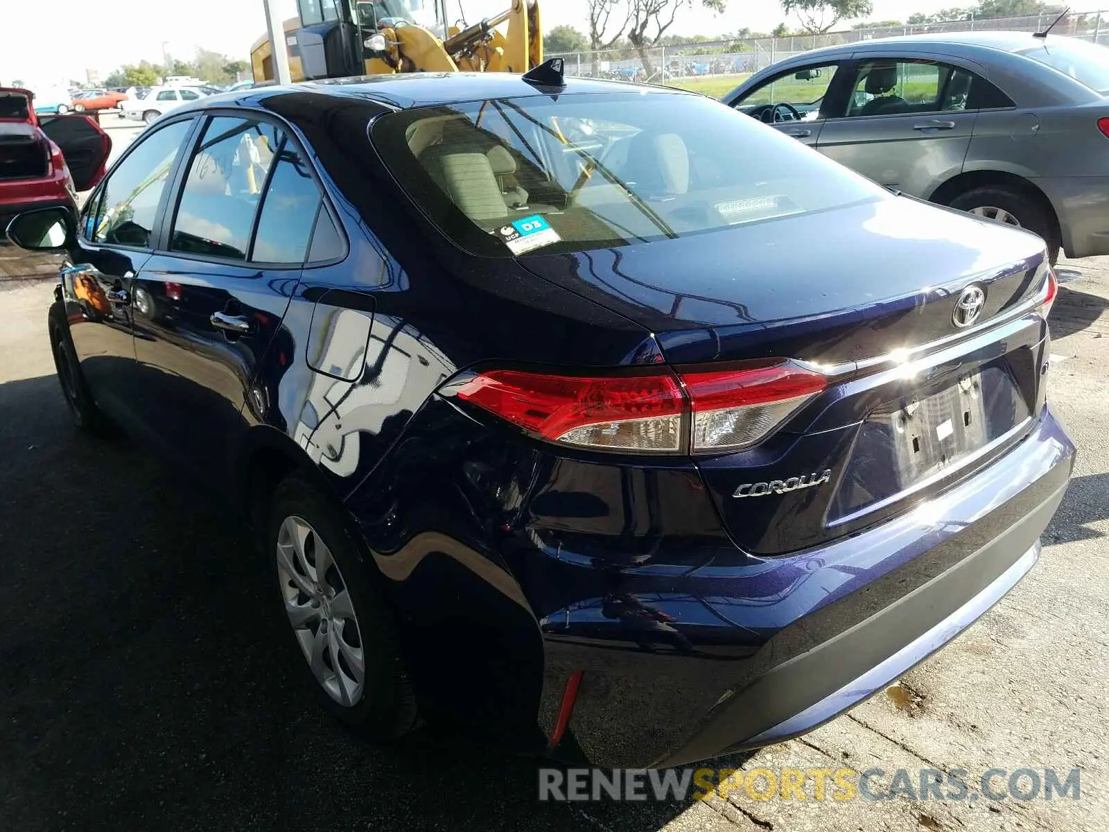 3 Photograph of a damaged car JTDEPRAE1LJ039131 TOYOTA COROLLA 2020