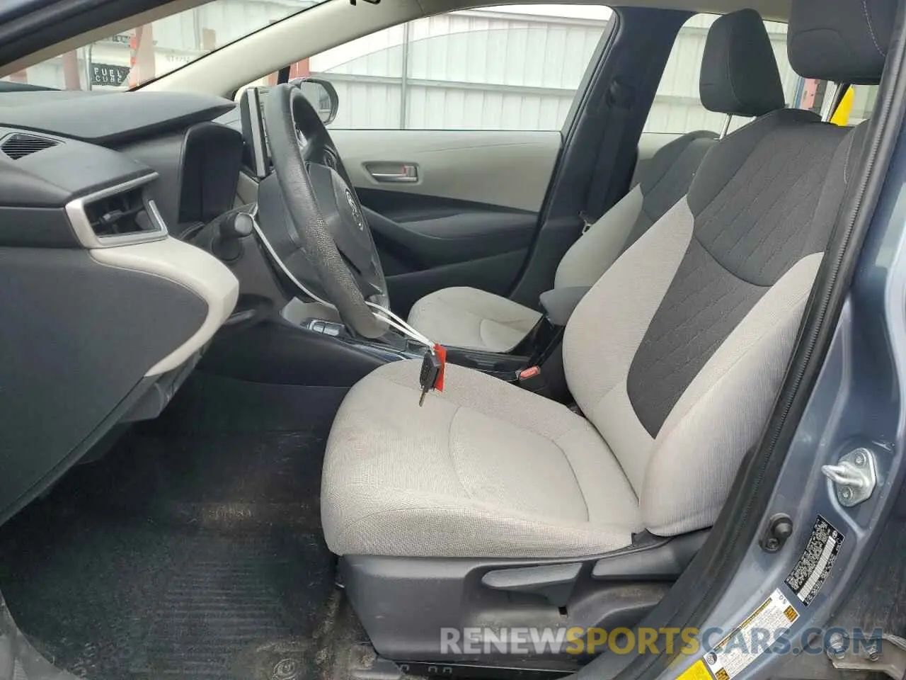 7 Фотография поврежденного автомобиля JTDEPRAE1LJ039985 TOYOTA COROLLA 2020