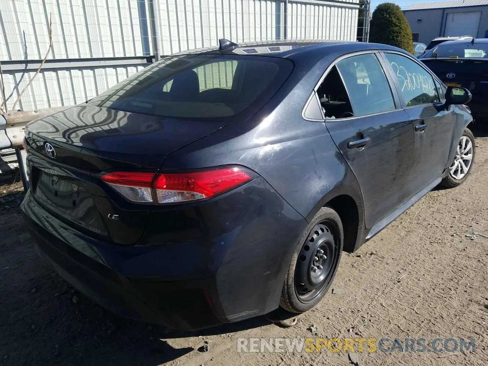 4 Photograph of a damaged car JTDEPRAE1LJ043924 TOYOTA COROLLA 2020