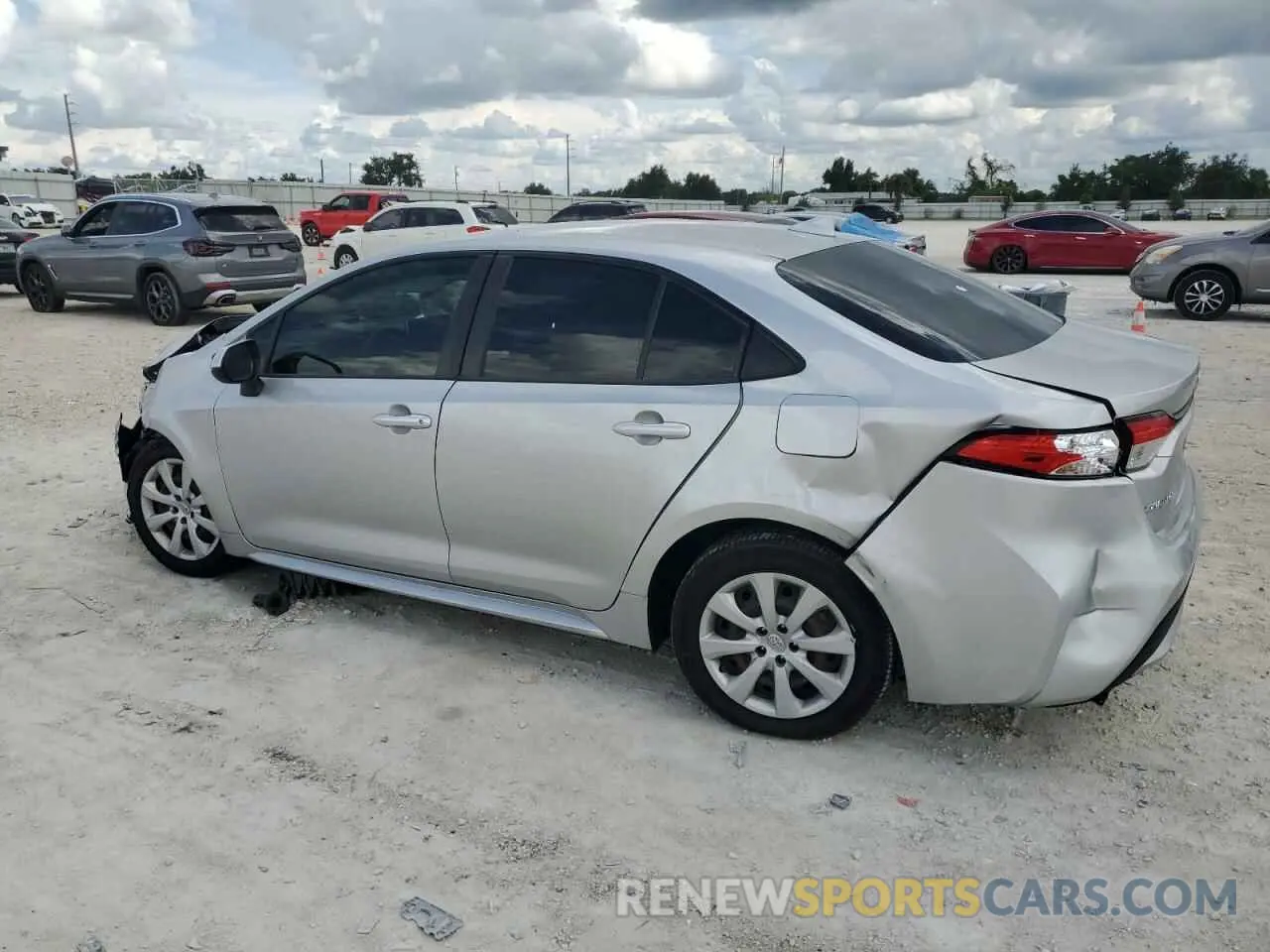 2 Photograph of a damaged car JTDEPRAE1LJ054146 TOYOTA COROLLA 2020
