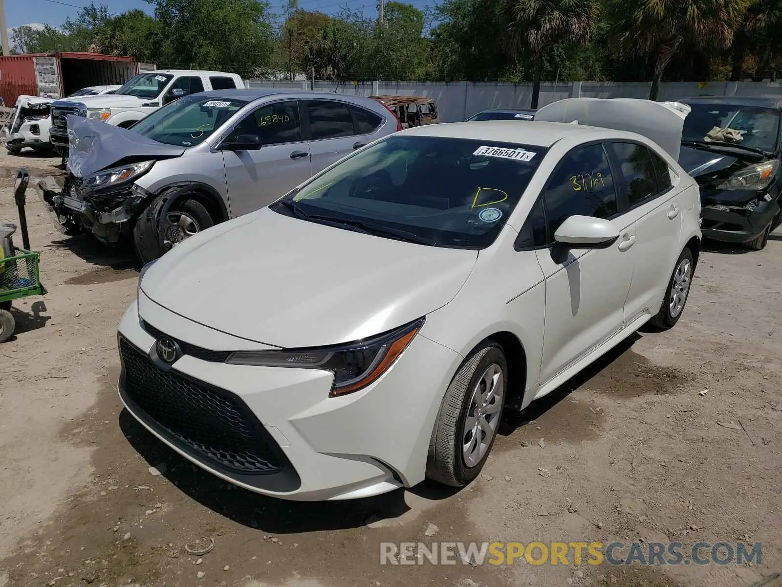 2 Photograph of a damaged car JTDEPRAE1LJ062067 TOYOTA COROLLA 2020