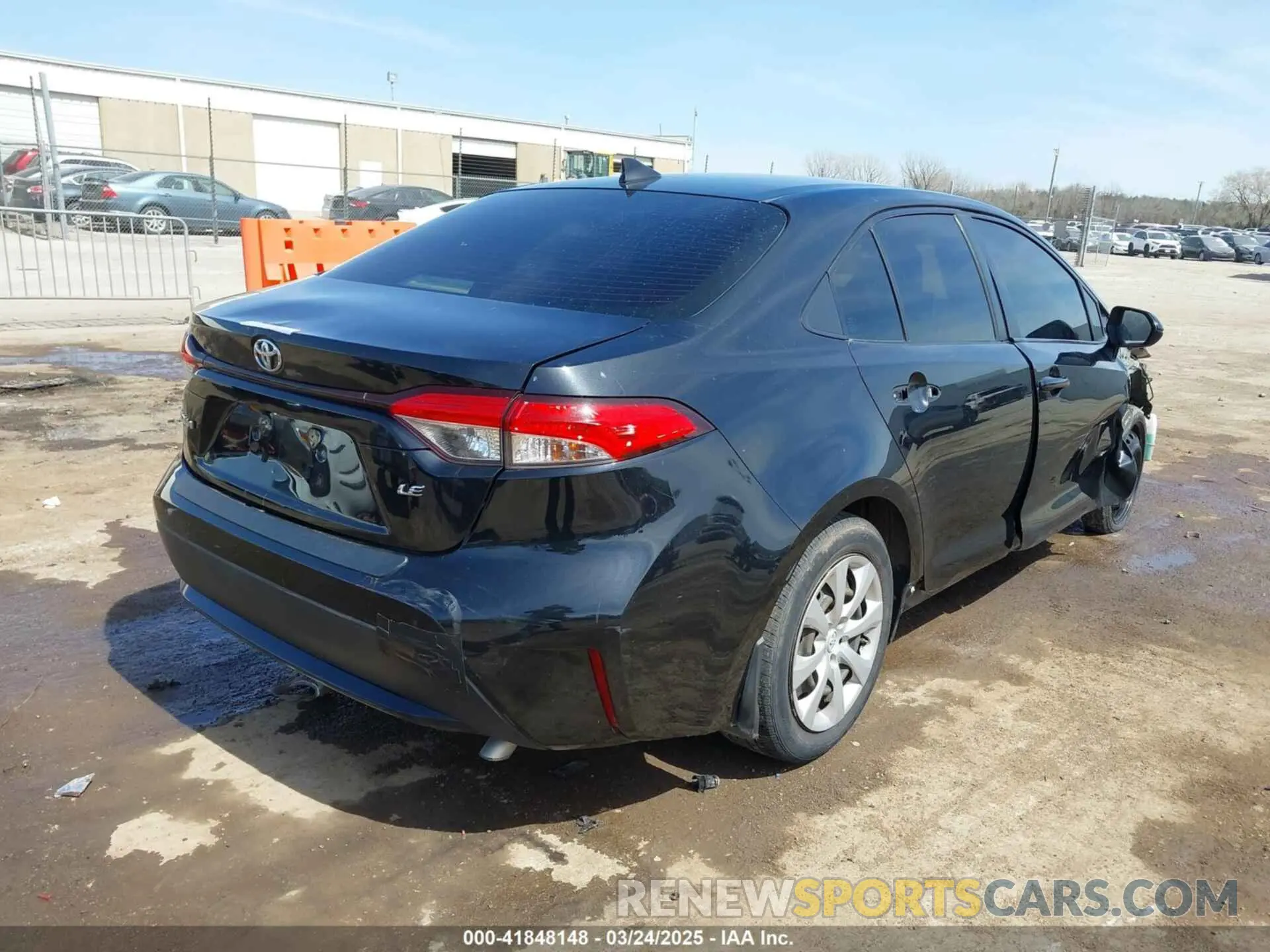 4 Photograph of a damaged car JTDEPRAE1LJ066538 TOYOTA COROLLA 2020