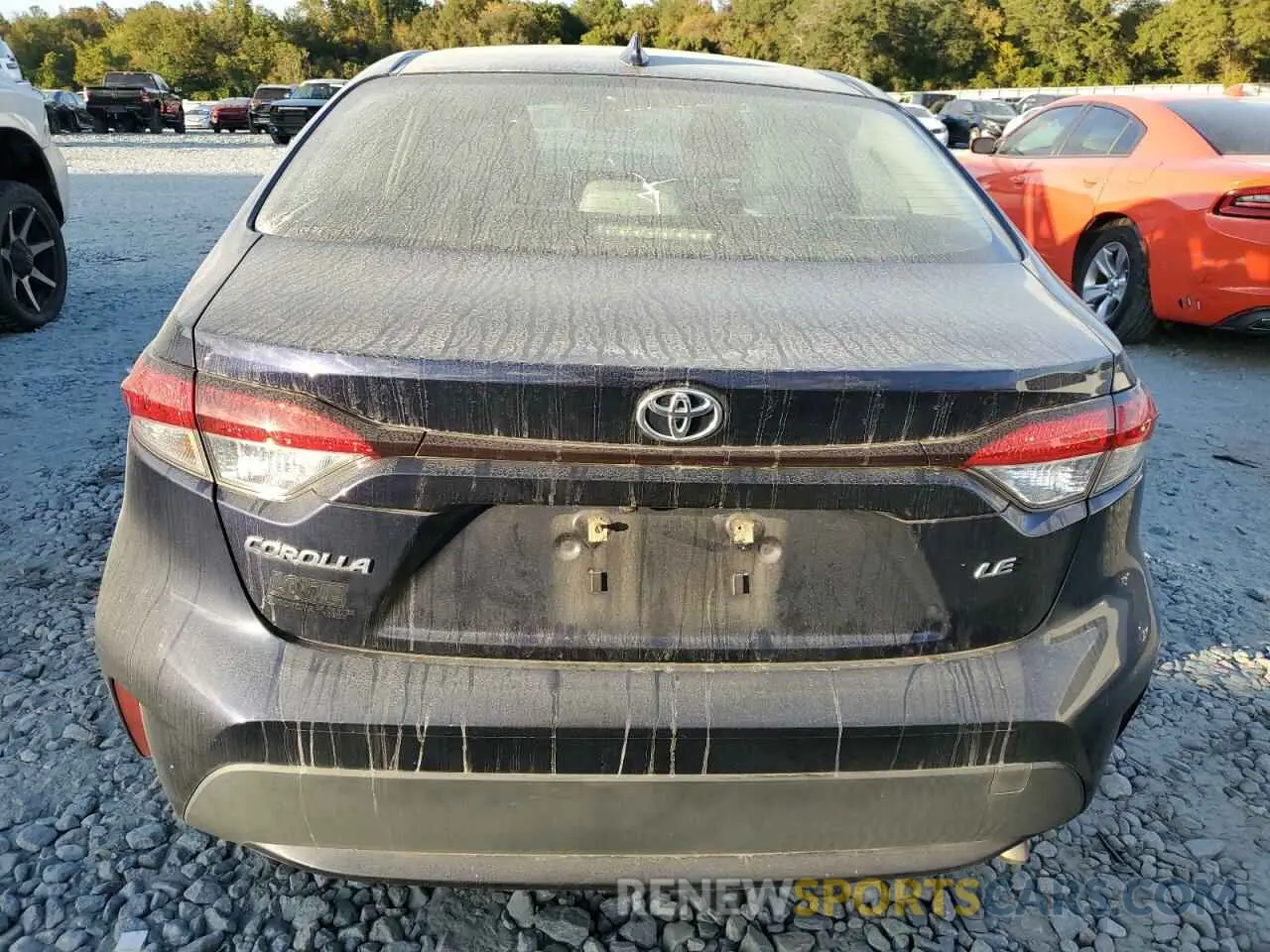 6 Photograph of a damaged car JTDEPRAE1LJ102082 TOYOTA COROLLA 2020