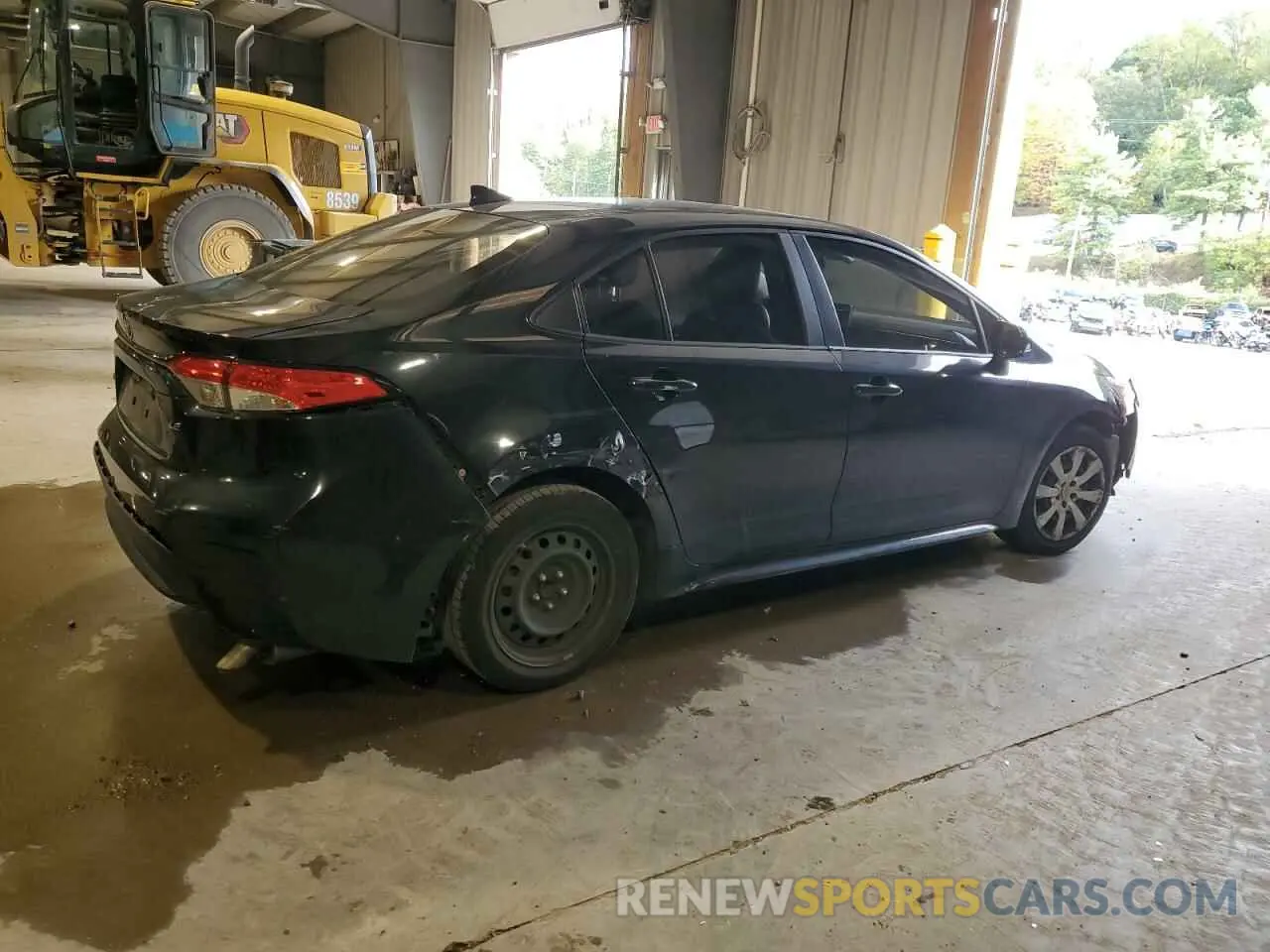 3 Photograph of a damaged car JTDEPRAE1LJ115107 TOYOTA COROLLA 2020