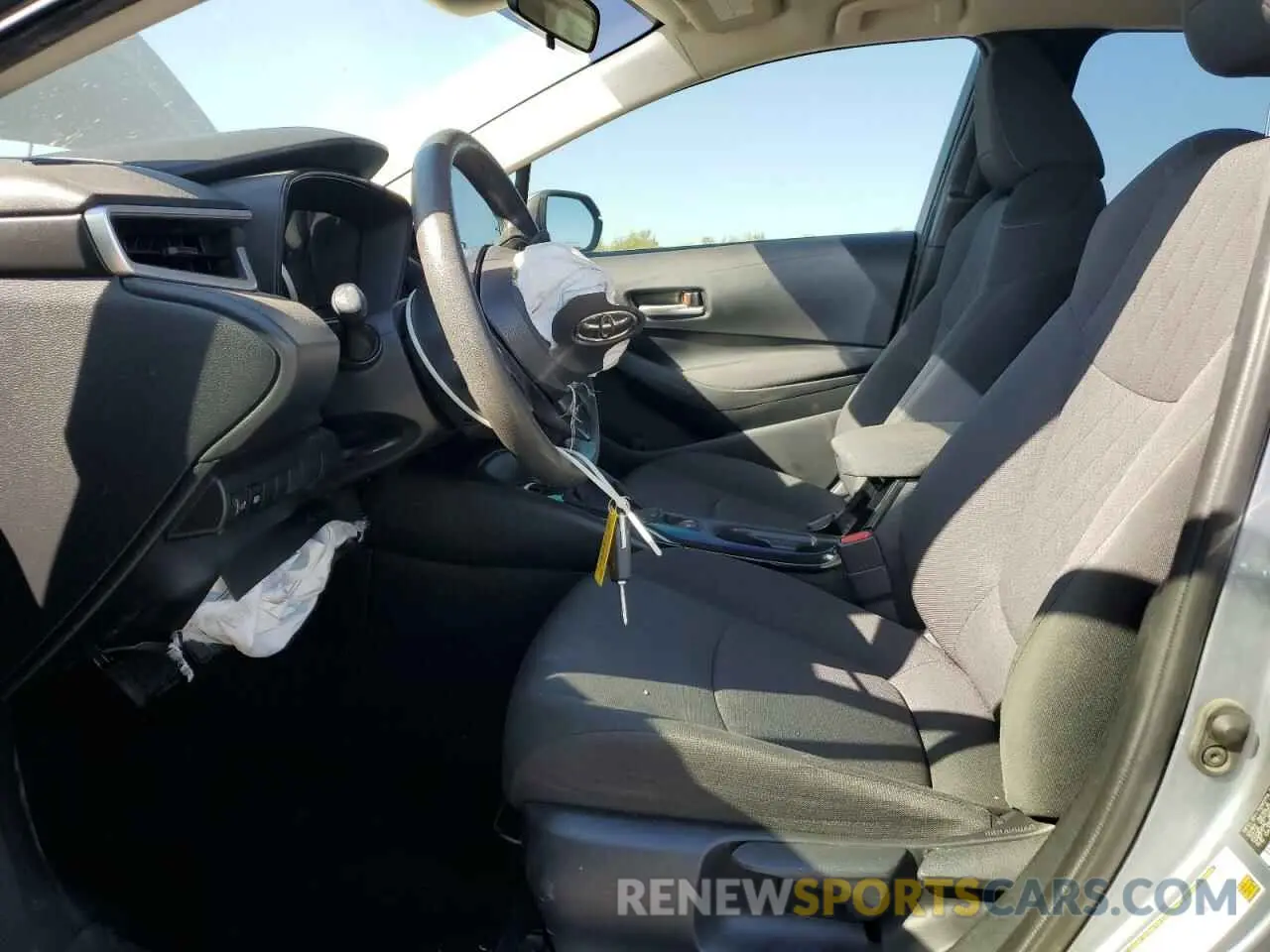 7 Photograph of a damaged car JTDEPRAE2LJ001116 TOYOTA COROLLA 2020