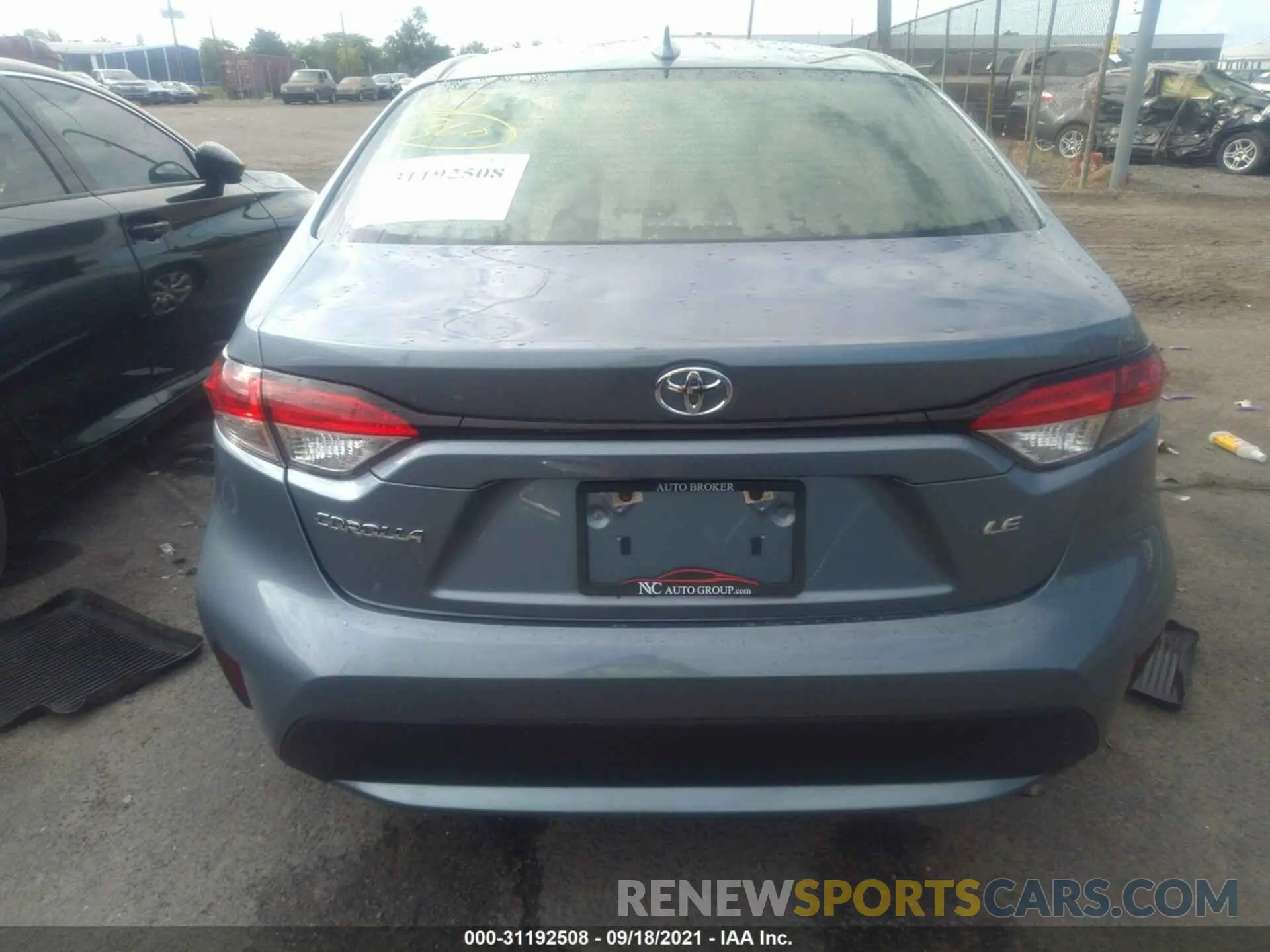 11 Photograph of a damaged car JTDEPRAE2LJ009250 TOYOTA COROLLA 2020