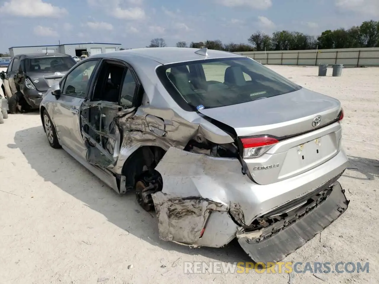 2 Photograph of a damaged car JTDEPRAE2LJ034729 TOYOTA COROLLA 2020