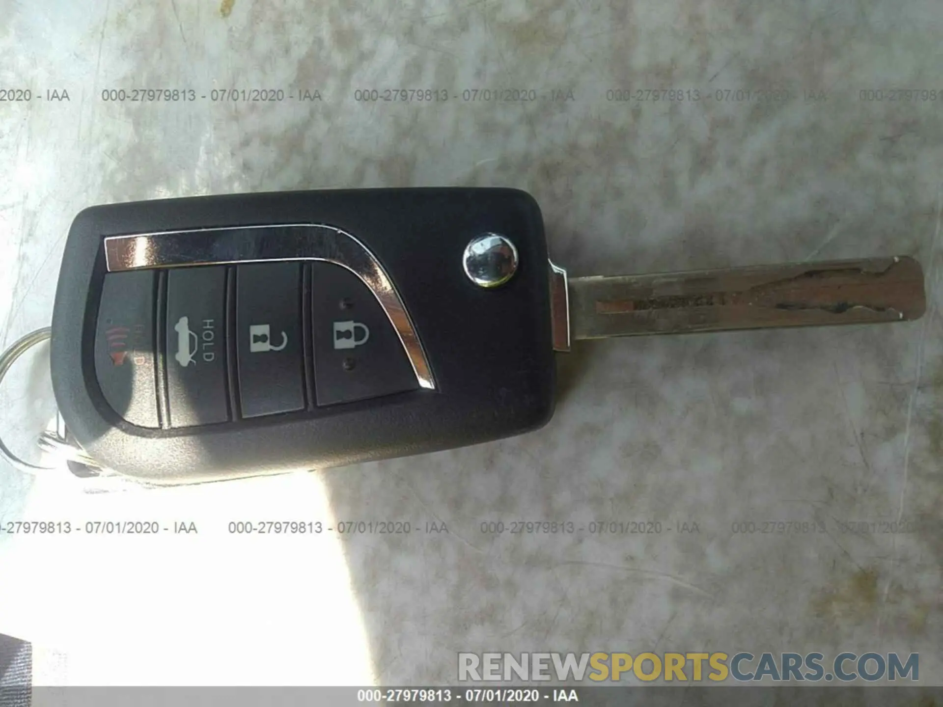 11 Photograph of a damaged car JTDEPRAE2LJ048291 TOYOTA COROLLA 2020