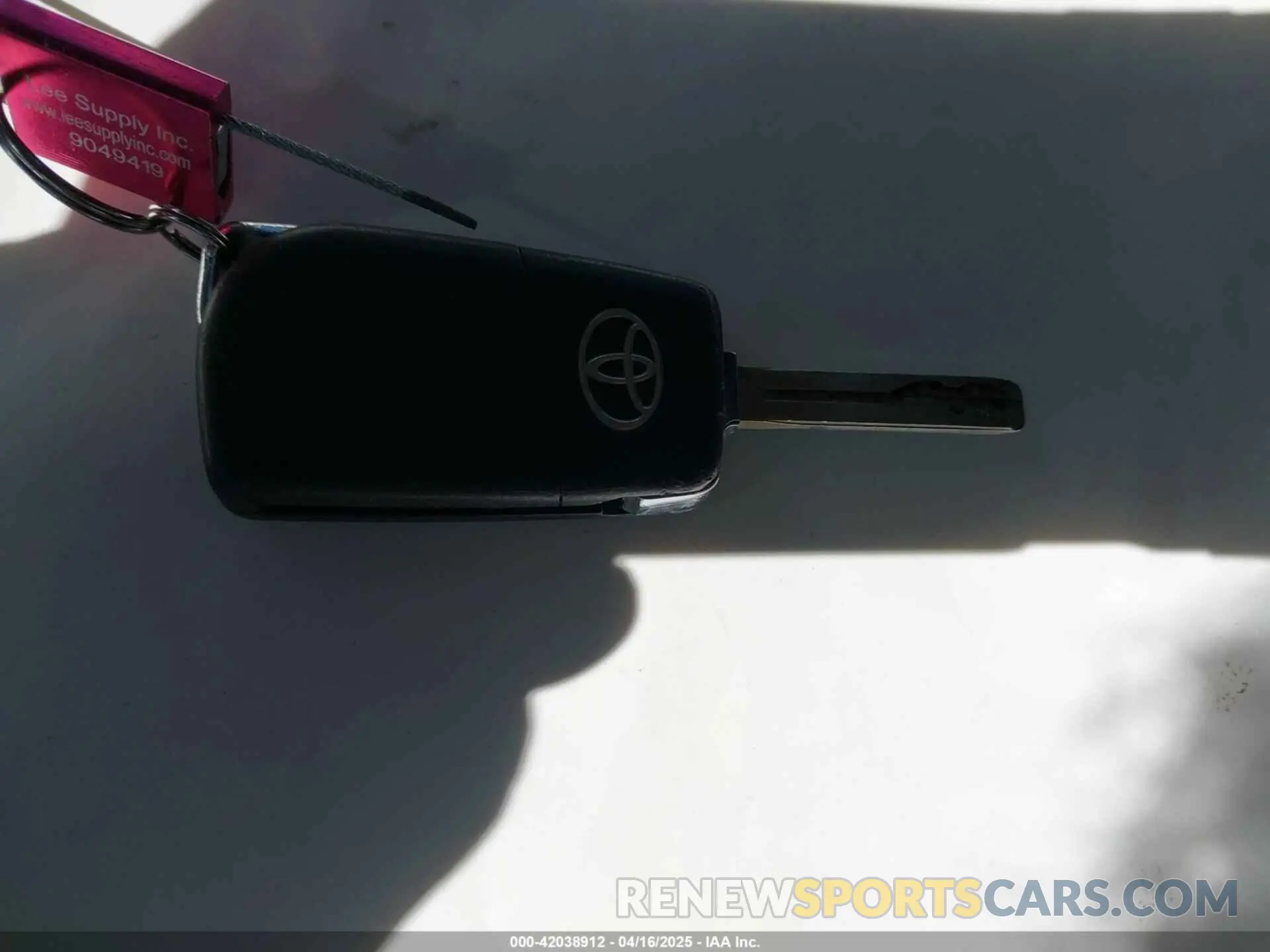 11 Photograph of a damaged car JTDEPRAE2LJ064684 TOYOTA COROLLA 2020