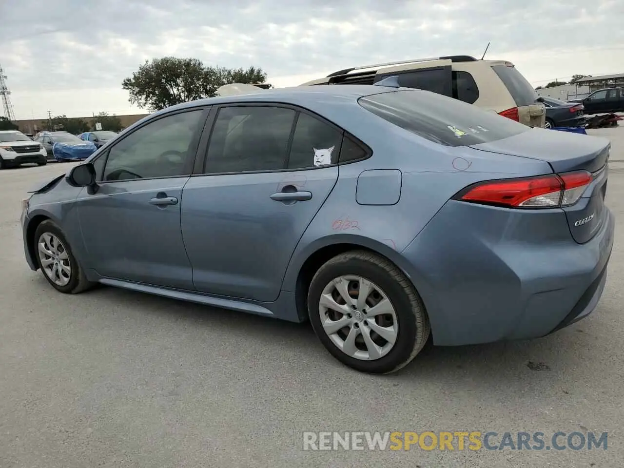 2 Photograph of a damaged car JTDEPRAE2LJ067584 TOYOTA COROLLA 2020