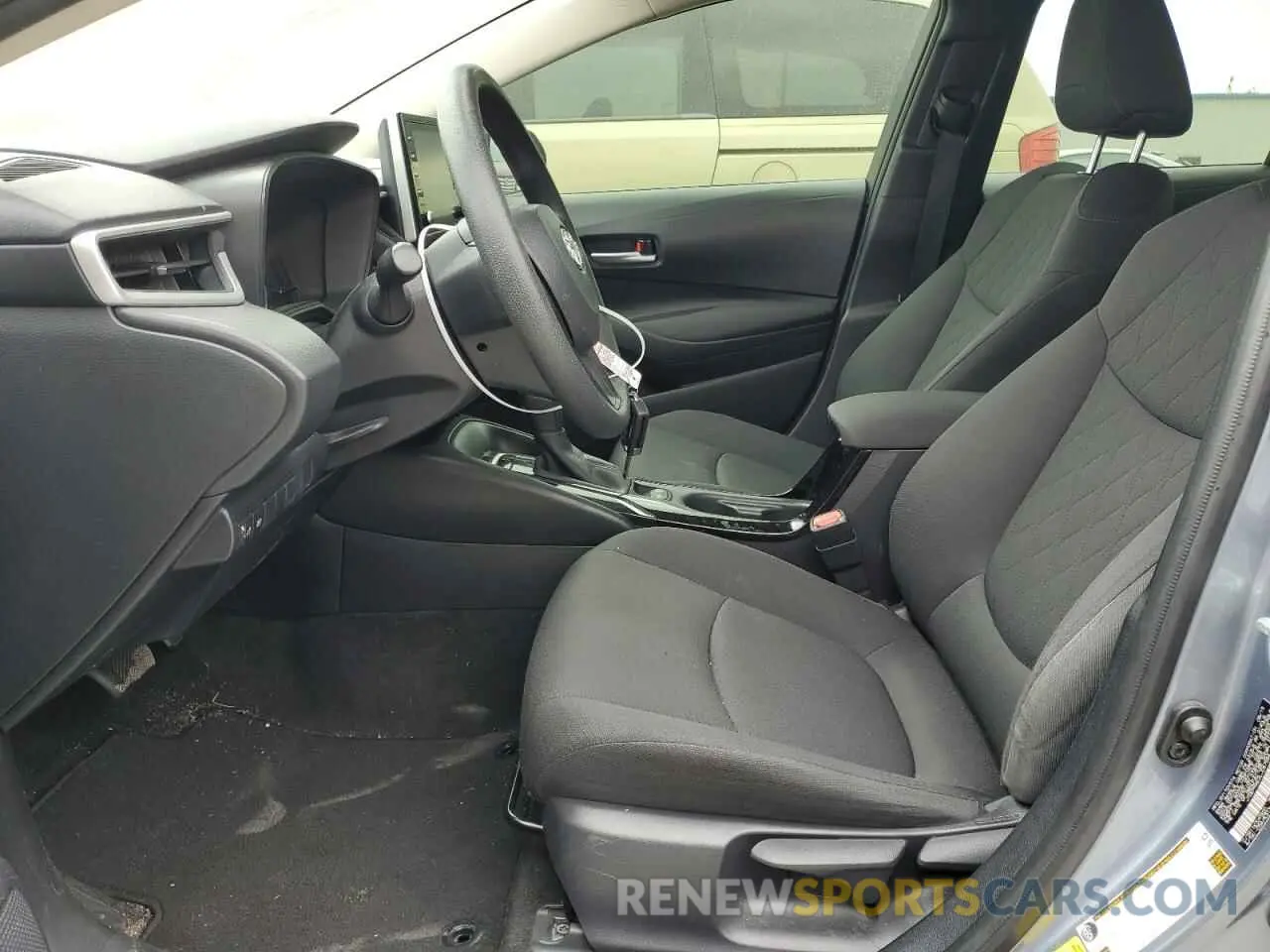 7 Photograph of a damaged car JTDEPRAE2LJ067584 TOYOTA COROLLA 2020