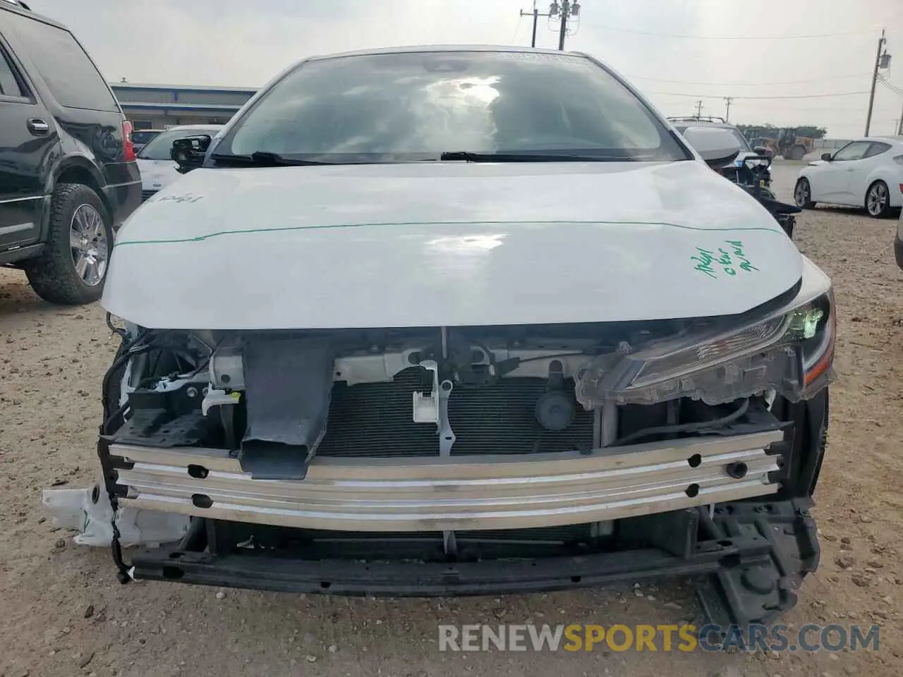 5 Photograph of a damaged car JTDEPRAE2LJ082294 TOYOTA COROLLA 2020
