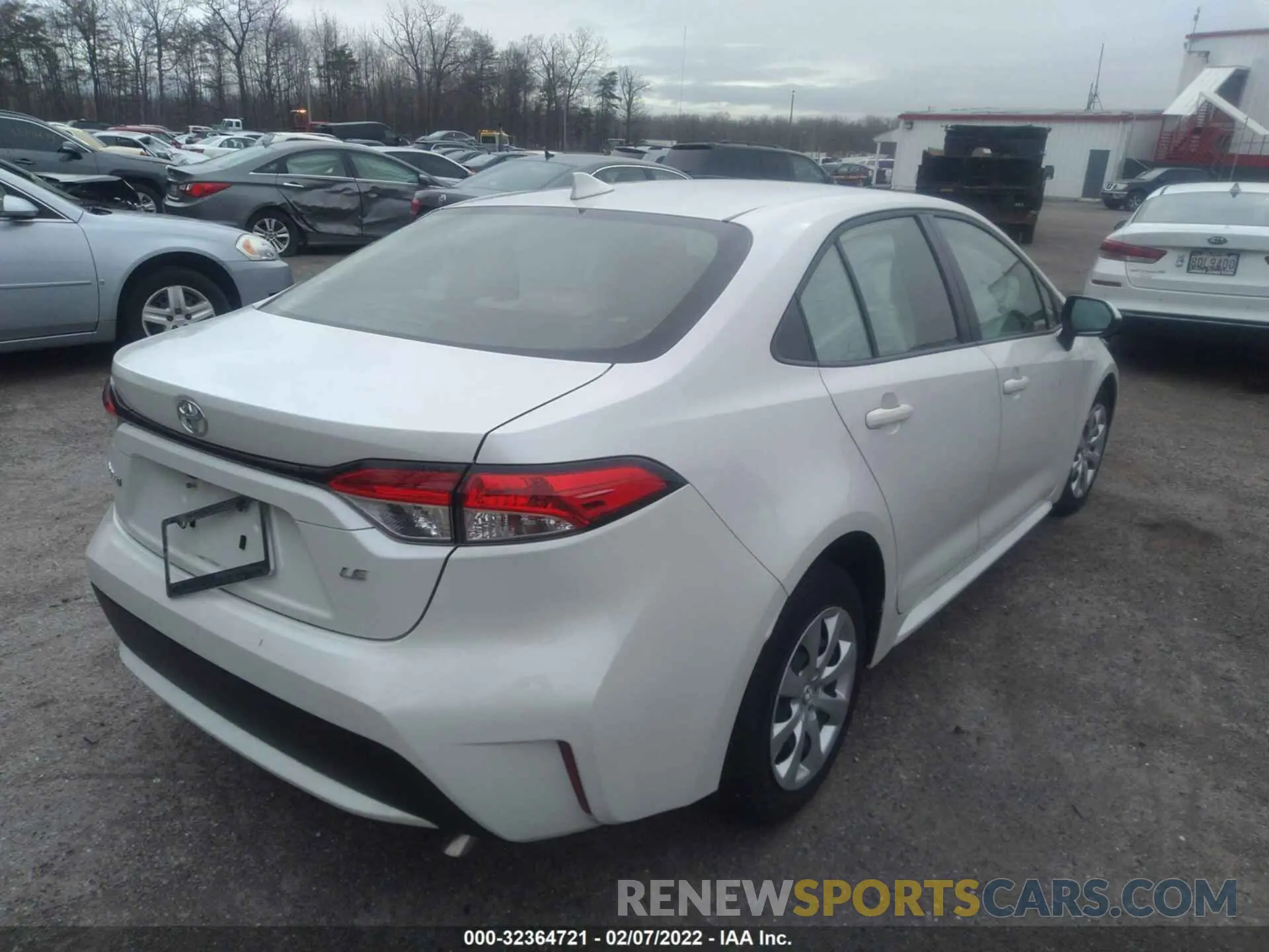 4 Photograph of a damaged car JTDEPRAE2LJ084854 TOYOTA COROLLA 2020