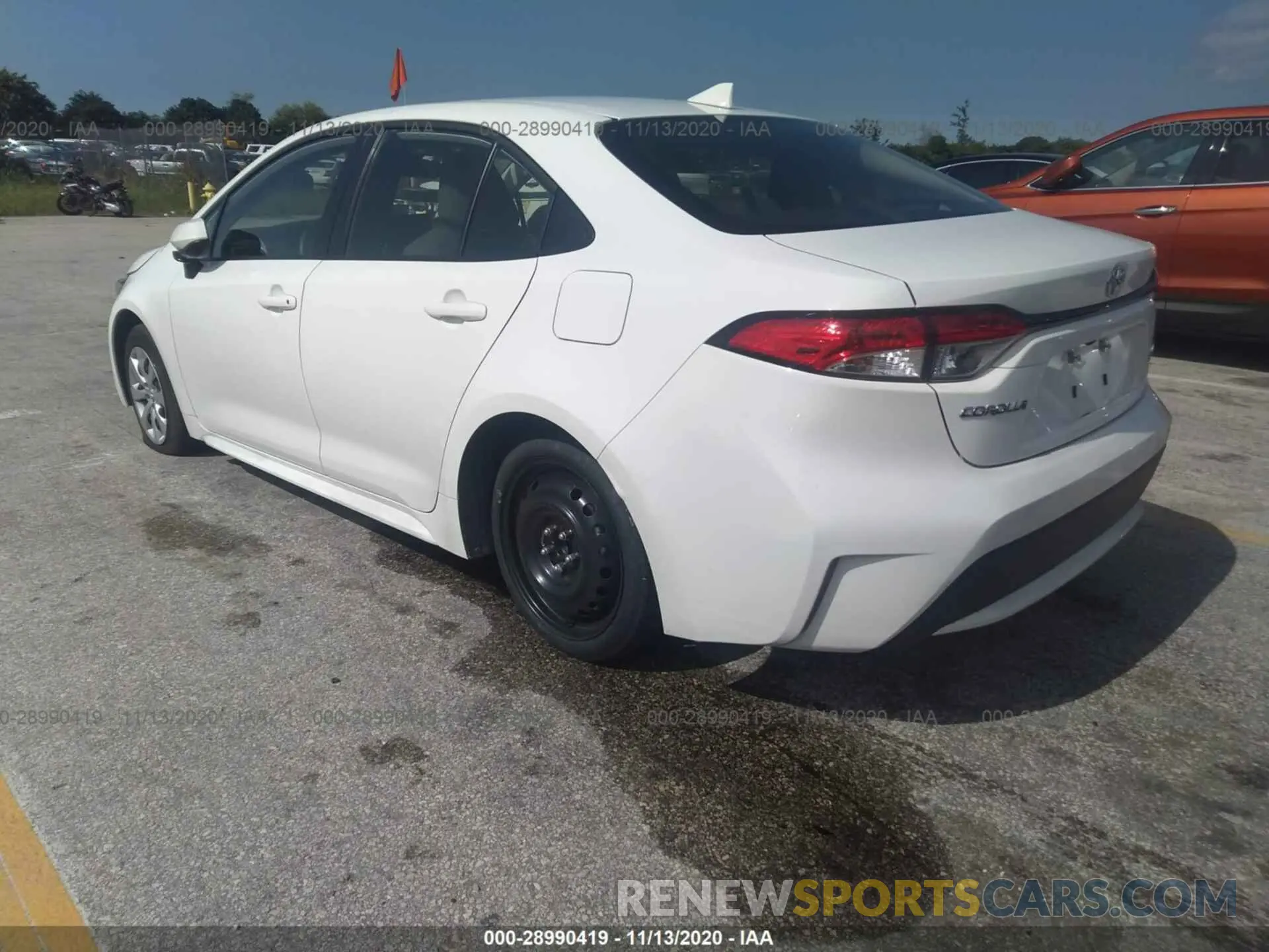 3 Photograph of a damaged car JTDEPRAE2LJ098284 TOYOTA COROLLA 2020