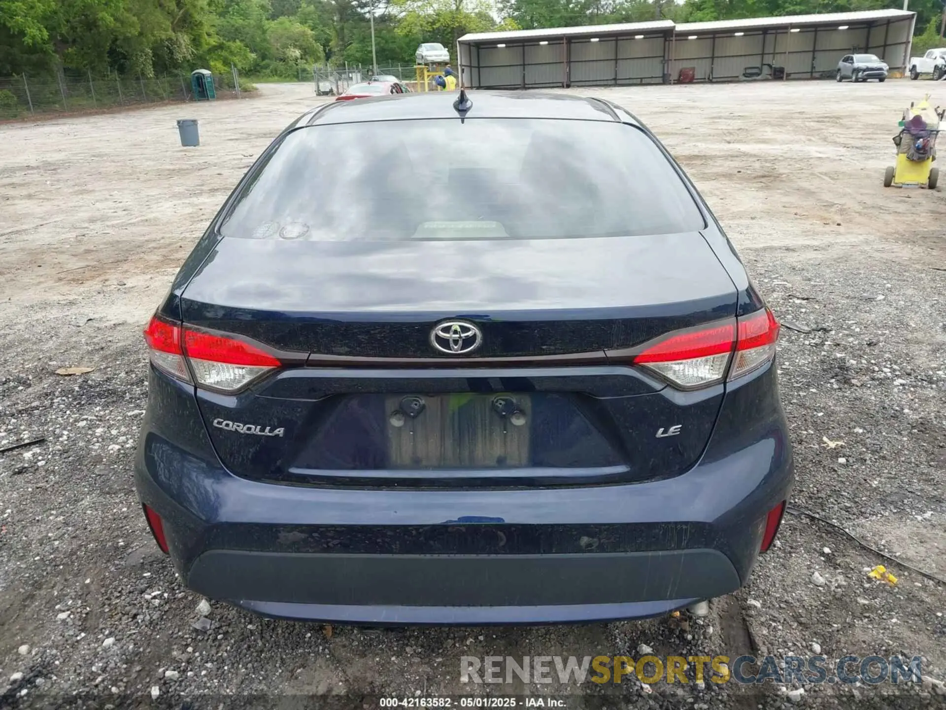 17 Photograph of a damaged car JTDEPRAE2LJ098723 TOYOTA COROLLA 2020