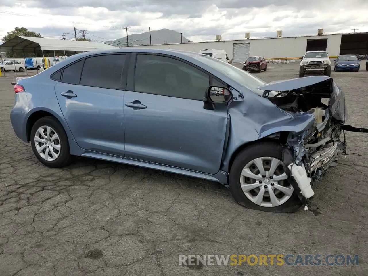 4 Photograph of a damaged car JTDEPRAE2LJ112023 TOYOTA COROLLA 2020