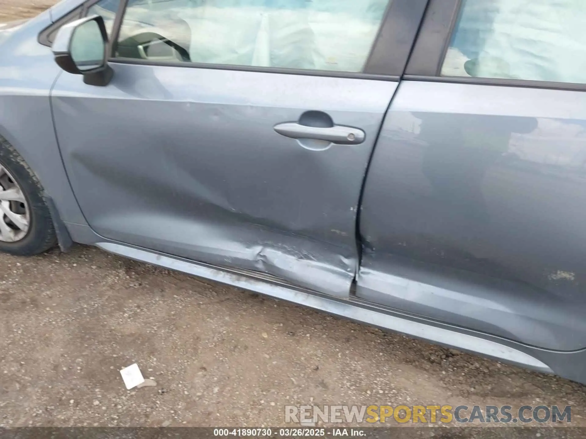 6 Photograph of a damaged car JTDEPRAE3LJ007619 TOYOTA COROLLA 2020