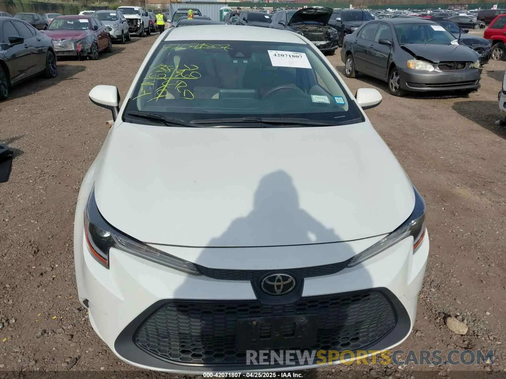12 Фотография поврежденного автомобиля JTDEPRAE3LJ011797 TOYOTA COROLLA 2020