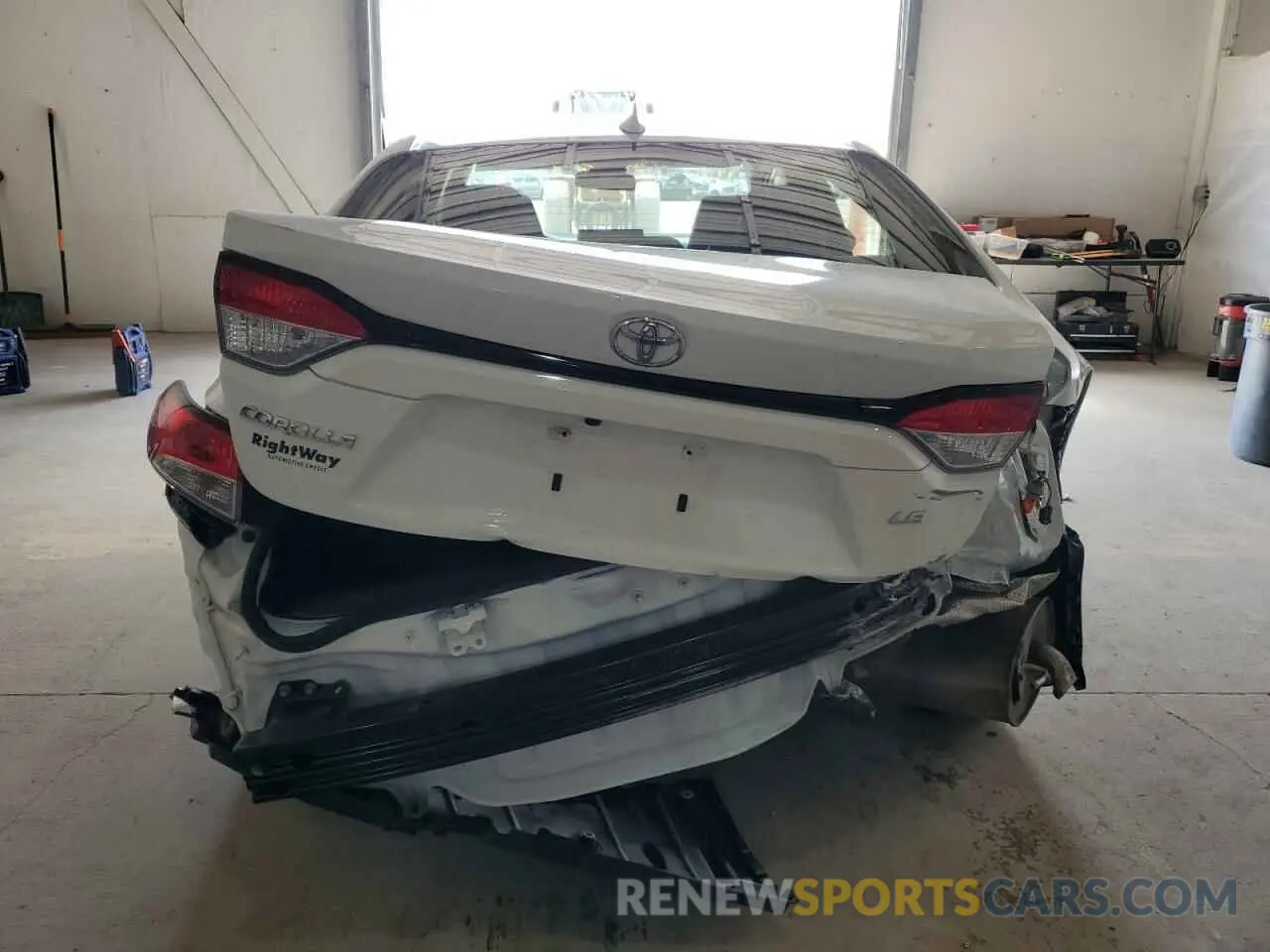 6 Photograph of a damaged car JTDEPRAE3LJ024467 TOYOTA COROLLA 2020