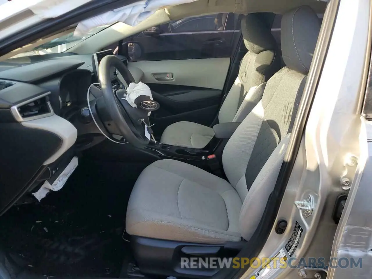 7 Photograph of a damaged car JTDEPRAE3LJ026591 TOYOTA COROLLA 2020