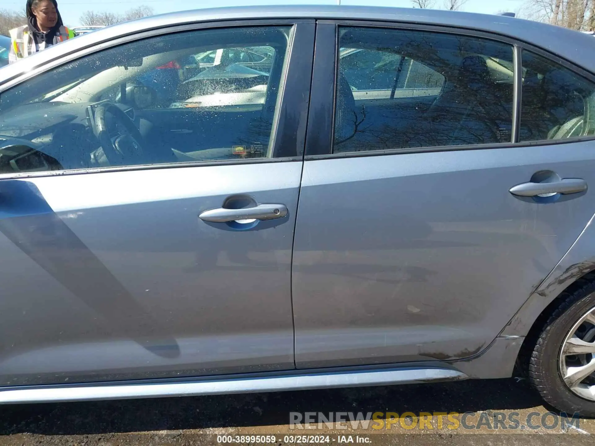 14 Фотография поврежденного автомобиля JTDEPRAE3LJ039180 TOYOTA COROLLA 2020