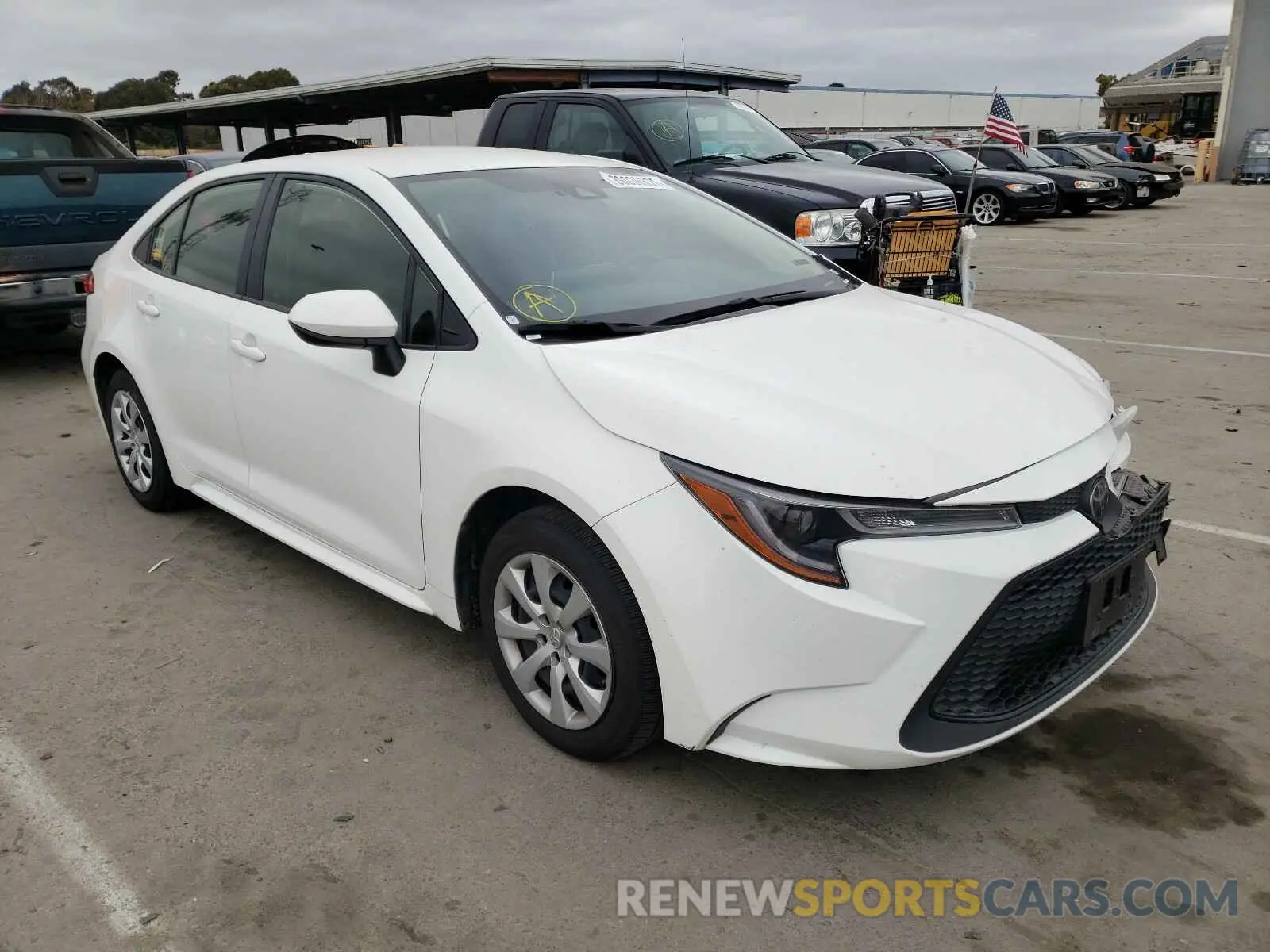 1 Photograph of a damaged car JTDEPRAE3LJ052916 TOYOTA COROLLA 2020