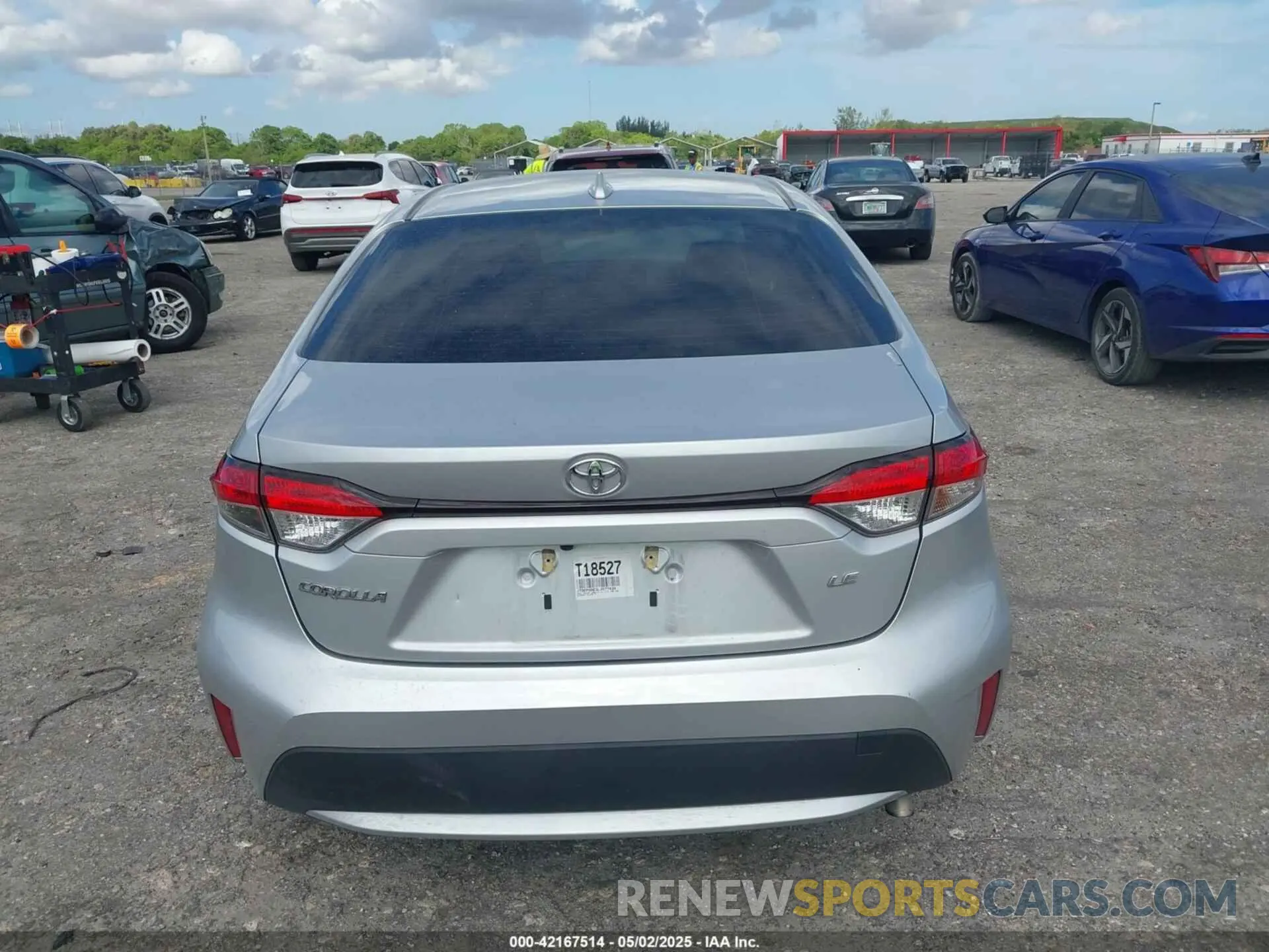 17 Photograph of a damaged car JTDEPRAE3LJ077430 TOYOTA COROLLA 2020