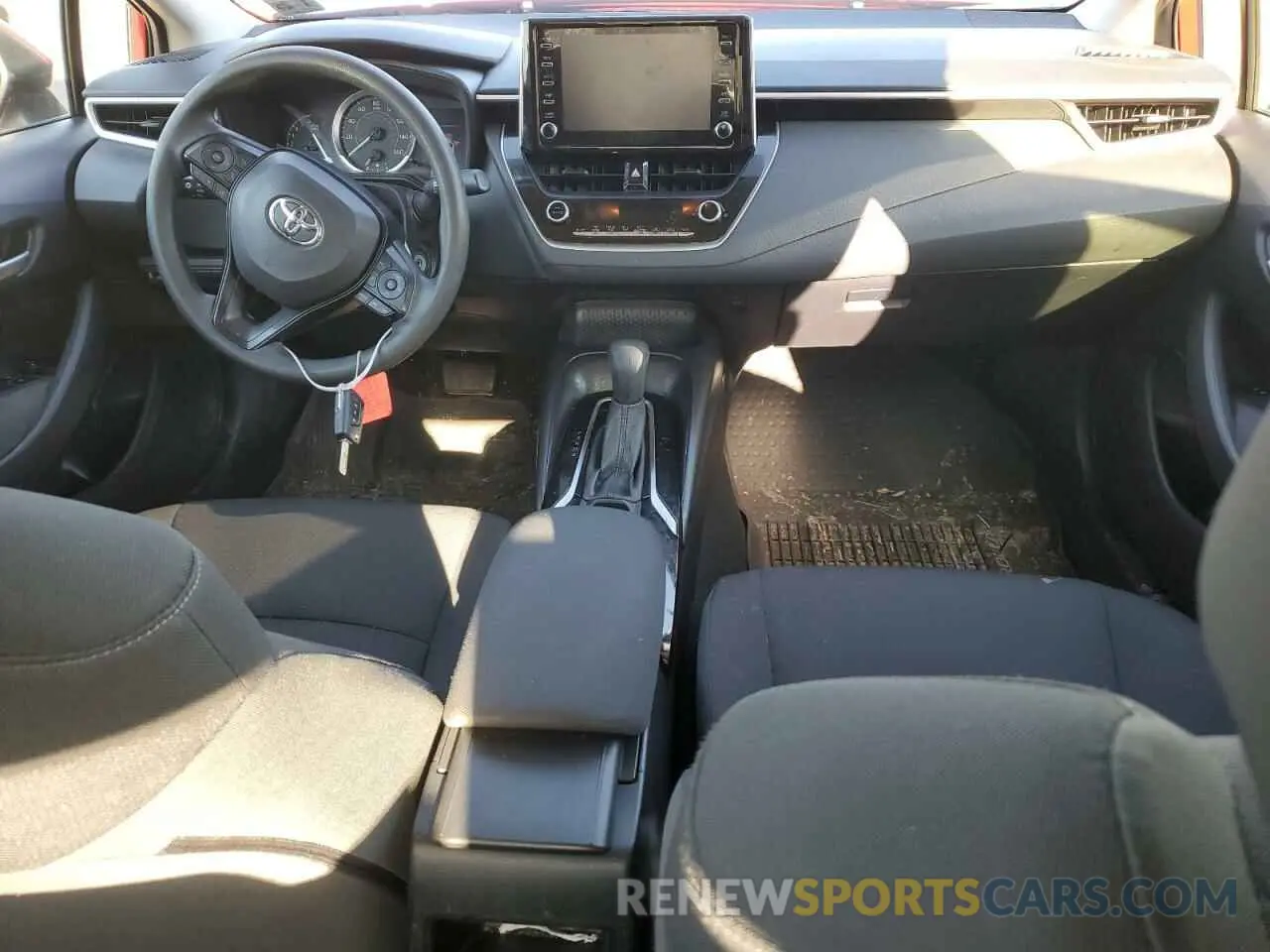 8 Фотография поврежденного автомобиля JTDEPRAE3LJ092638 TOYOTA COROLLA 2020