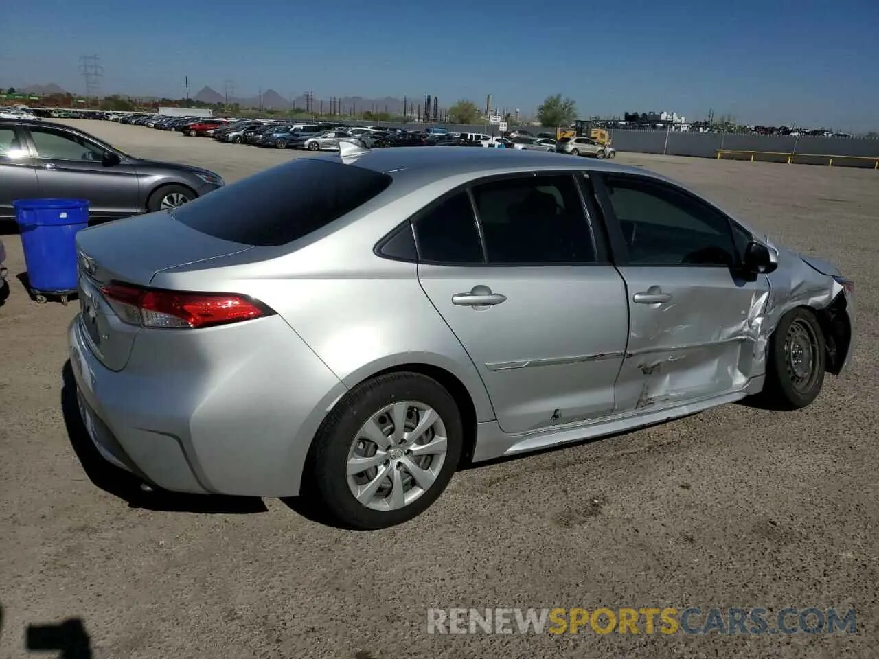 3 Photograph of a damaged car JTDEPRAE3LJ093675 TOYOTA COROLLA 2020