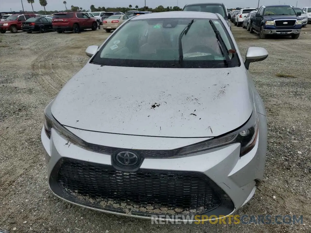 5 Photograph of a damaged car JTDEPRAE4LJ006978 TOYOTA COROLLA 2020