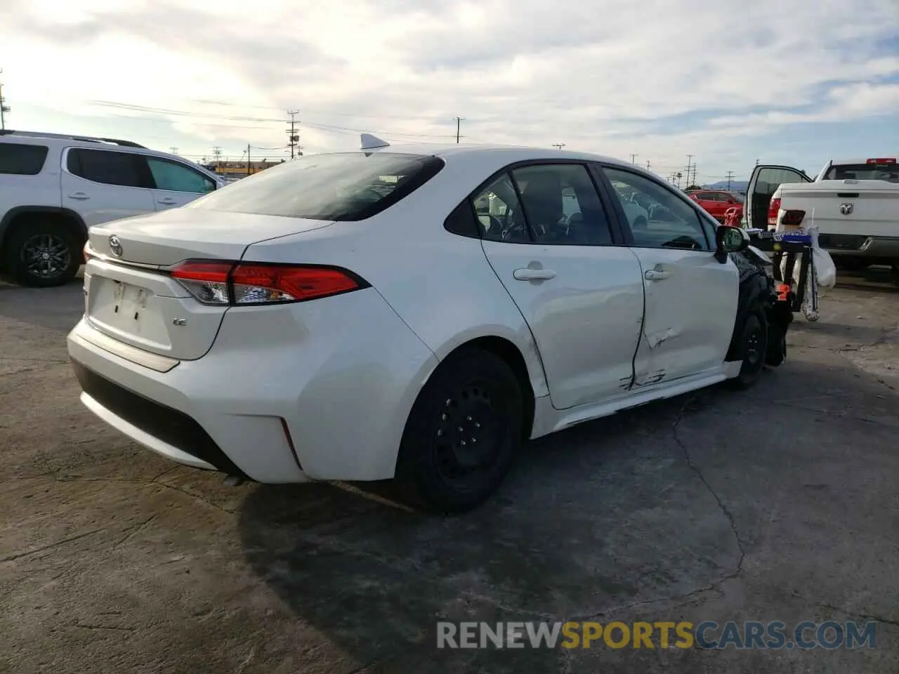 3 Photograph of a damaged car JTDEPRAE4LJ011291 TOYOTA COROLLA 2020