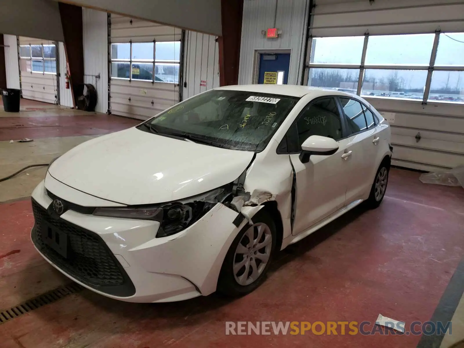 2 Photograph of a damaged car JTDEPRAE4LJ022310 TOYOTA COROLLA 2020