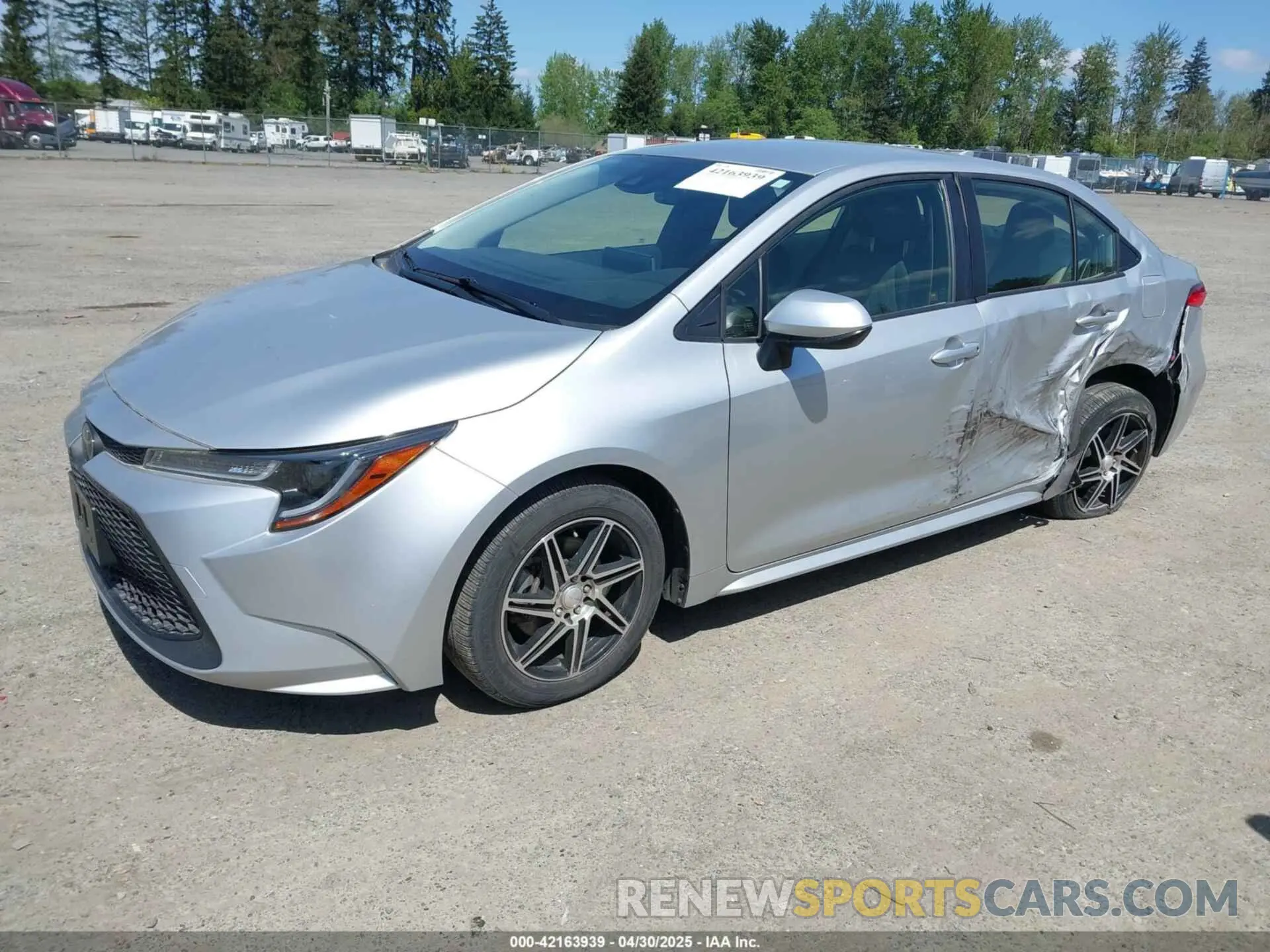 2 Фотография поврежденного автомобиля JTDEPRAE4LJ024042 TOYOTA COROLLA 2020