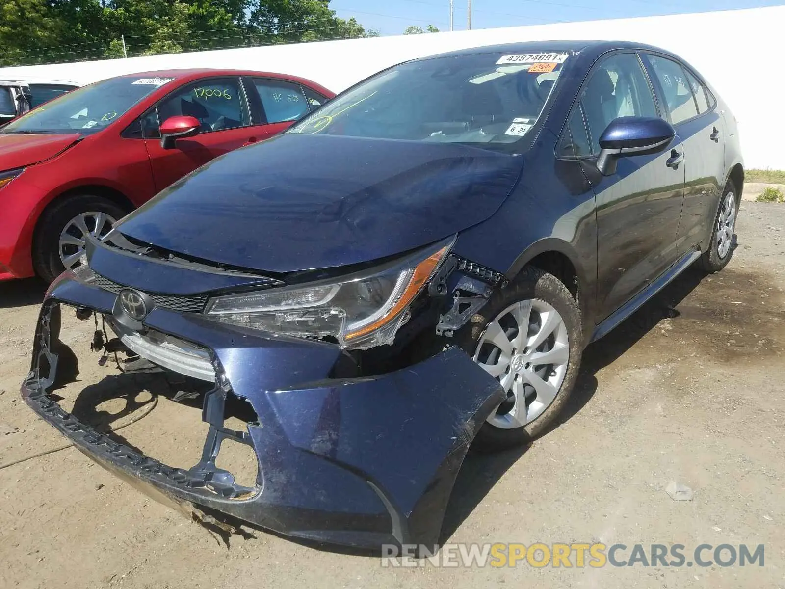 2 Photograph of a damaged car JTDEPRAE4LJ025837 TOYOTA COROLLA 2020