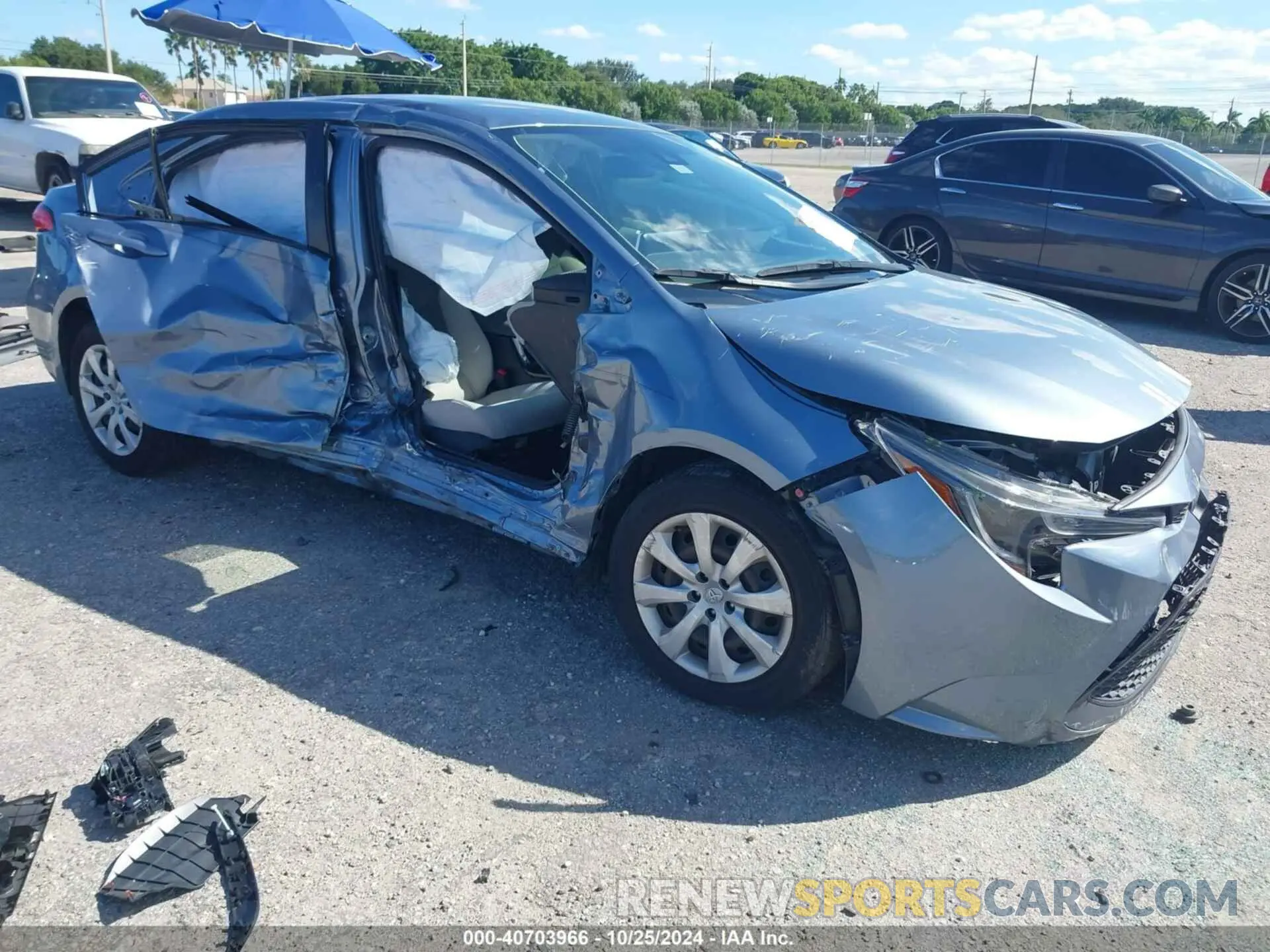 1 Photograph of a damaged car JTDEPRAE4LJ026373 TOYOTA COROLLA 2020