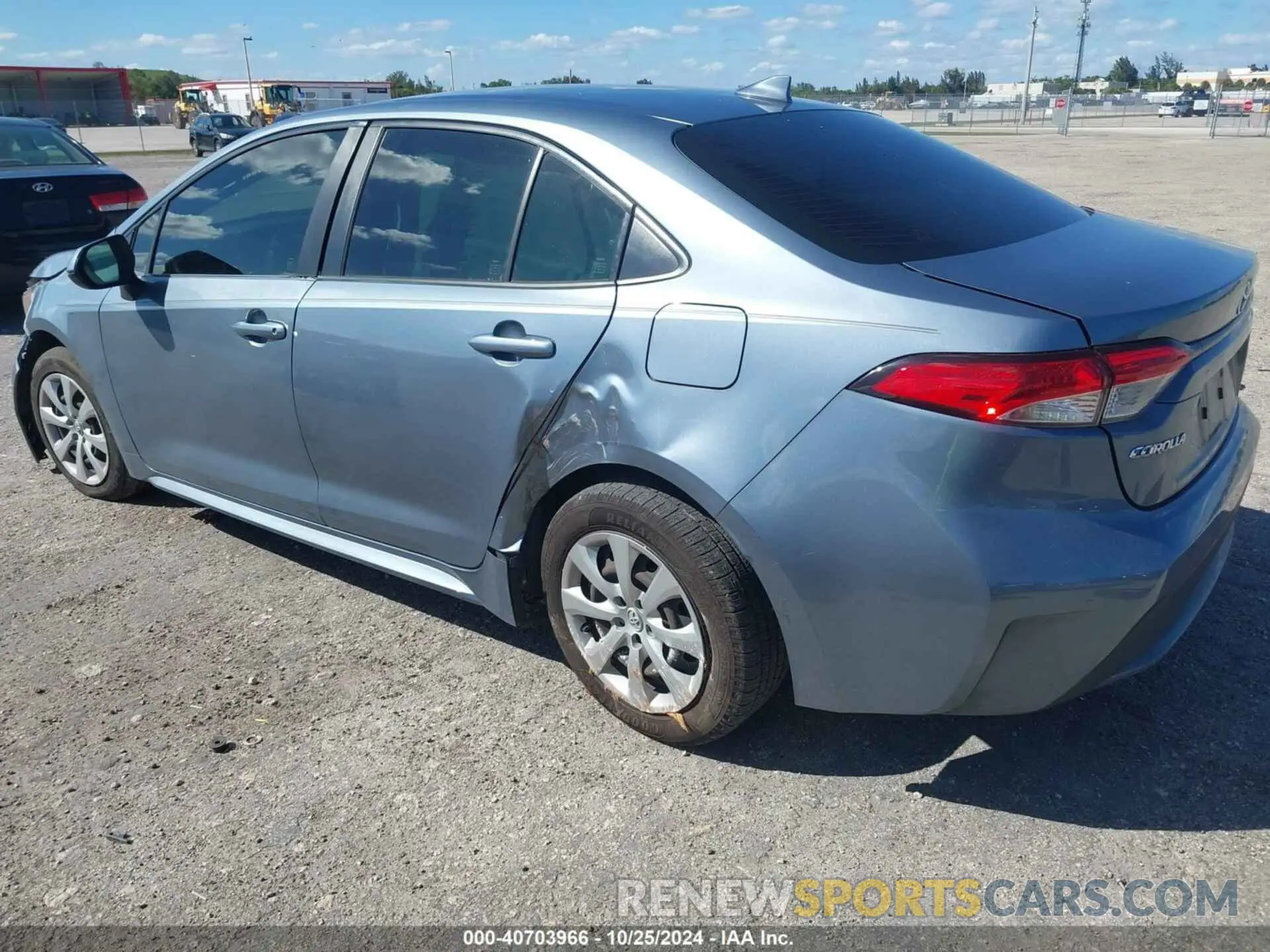 3 Photograph of a damaged car JTDEPRAE4LJ026373 TOYOTA COROLLA 2020