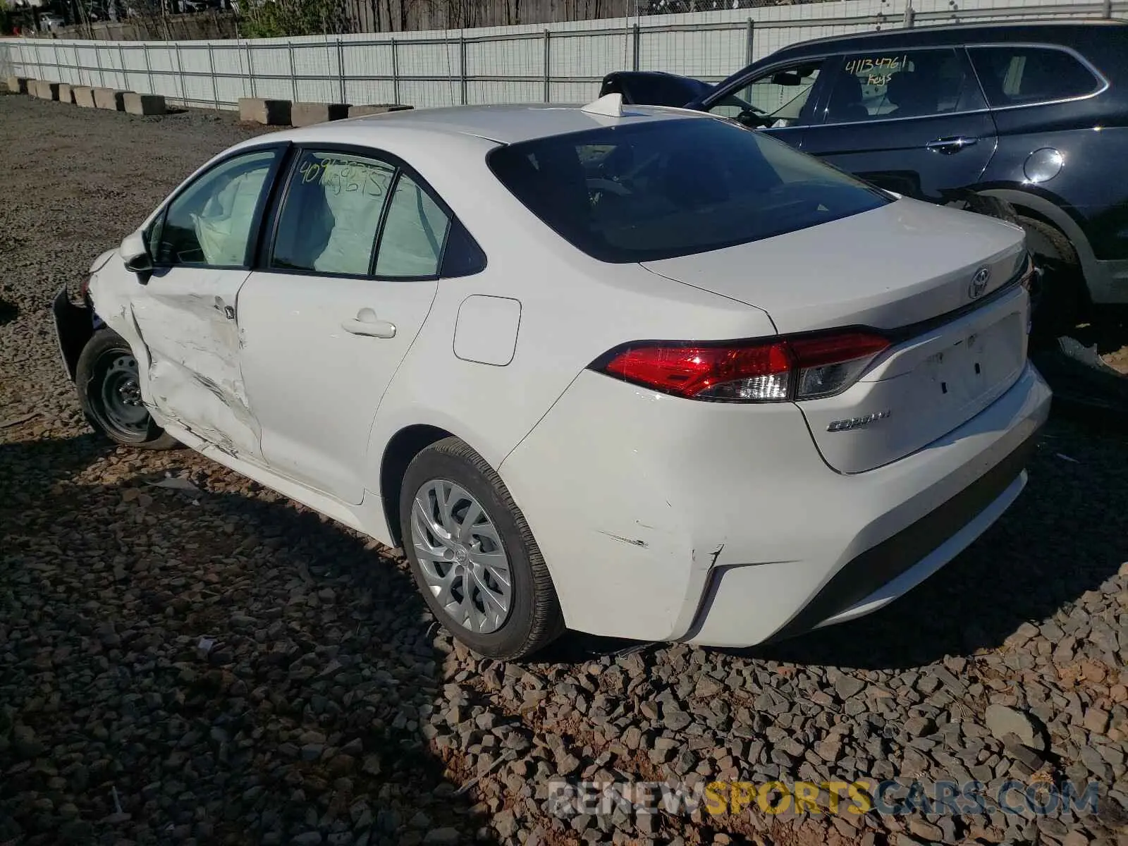 3 Фотография поврежденного автомобиля JTDEPRAE4LJ030164 TOYOTA COROLLA 2020