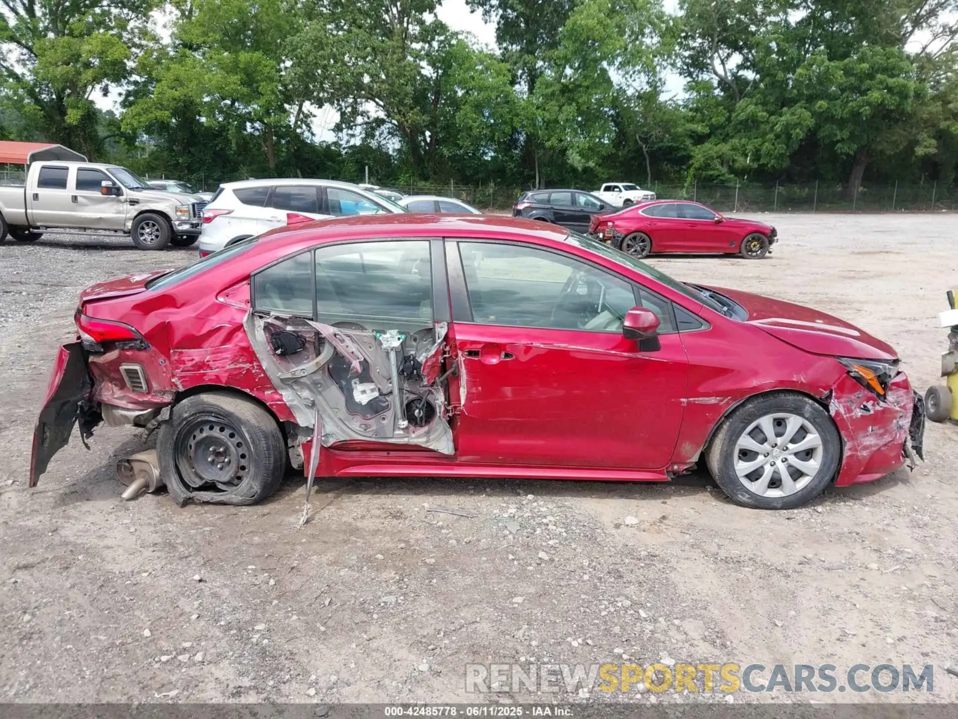 13 Фотография поврежденного автомобиля JTDEPRAE4LJ034201 TOYOTA COROLLA 2020