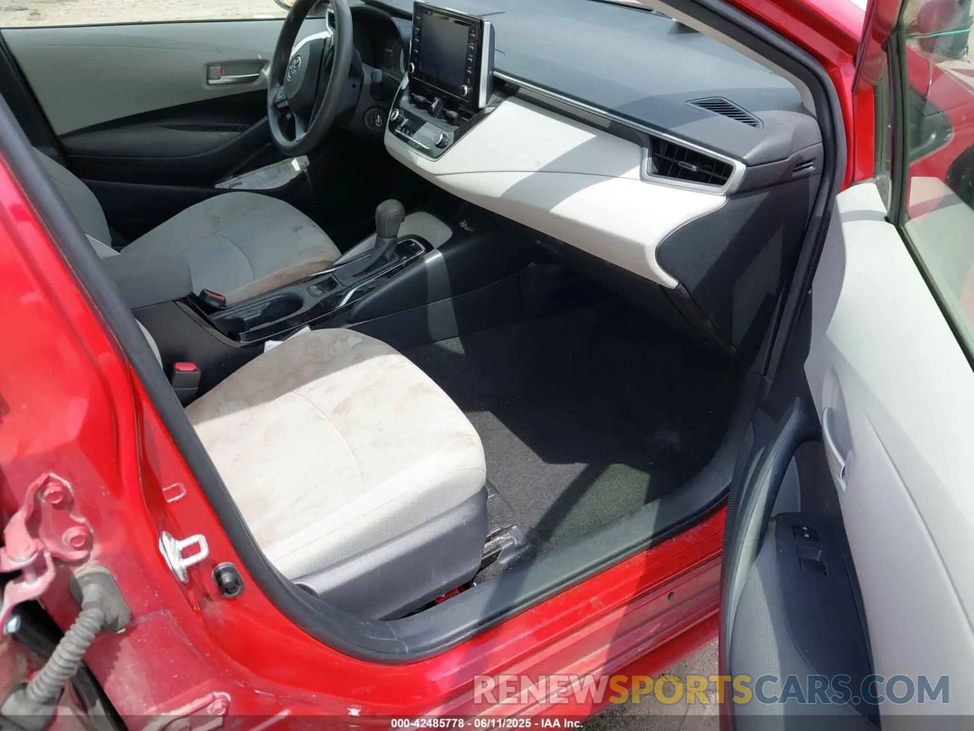 5 Фотография поврежденного автомобиля JTDEPRAE4LJ034201 TOYOTA COROLLA 2020