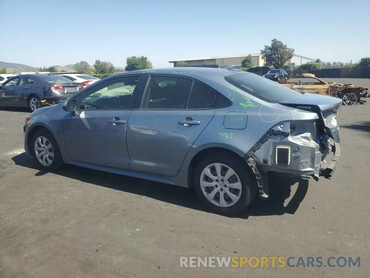 2 Photograph of a damaged car JTDEPRAE4LJ038653 TOYOTA COROLLA 2020