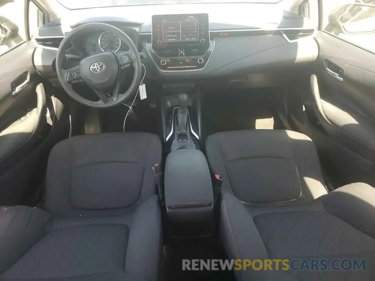8 Photograph of a damaged car JTDEPRAE4LJ038653 TOYOTA COROLLA 2020