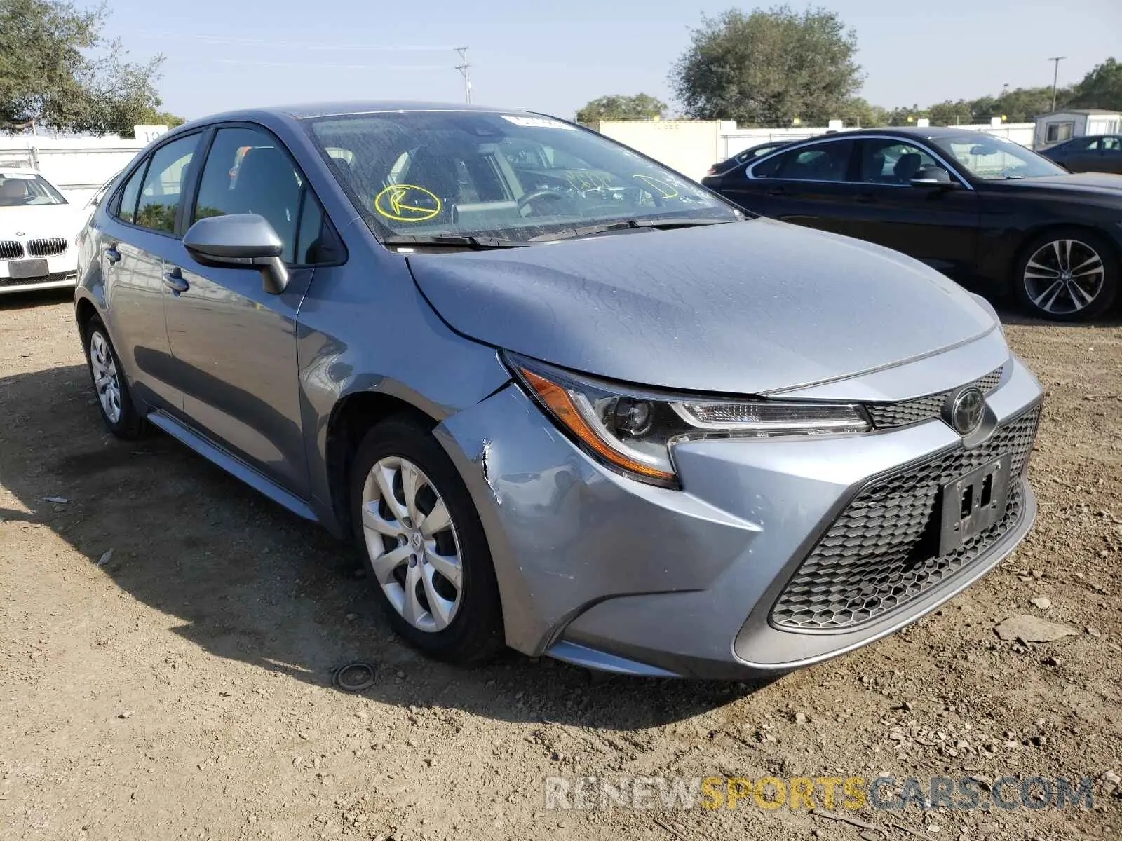 1 Photograph of a damaged car JTDEPRAE4LJ052956 TOYOTA COROLLA 2020