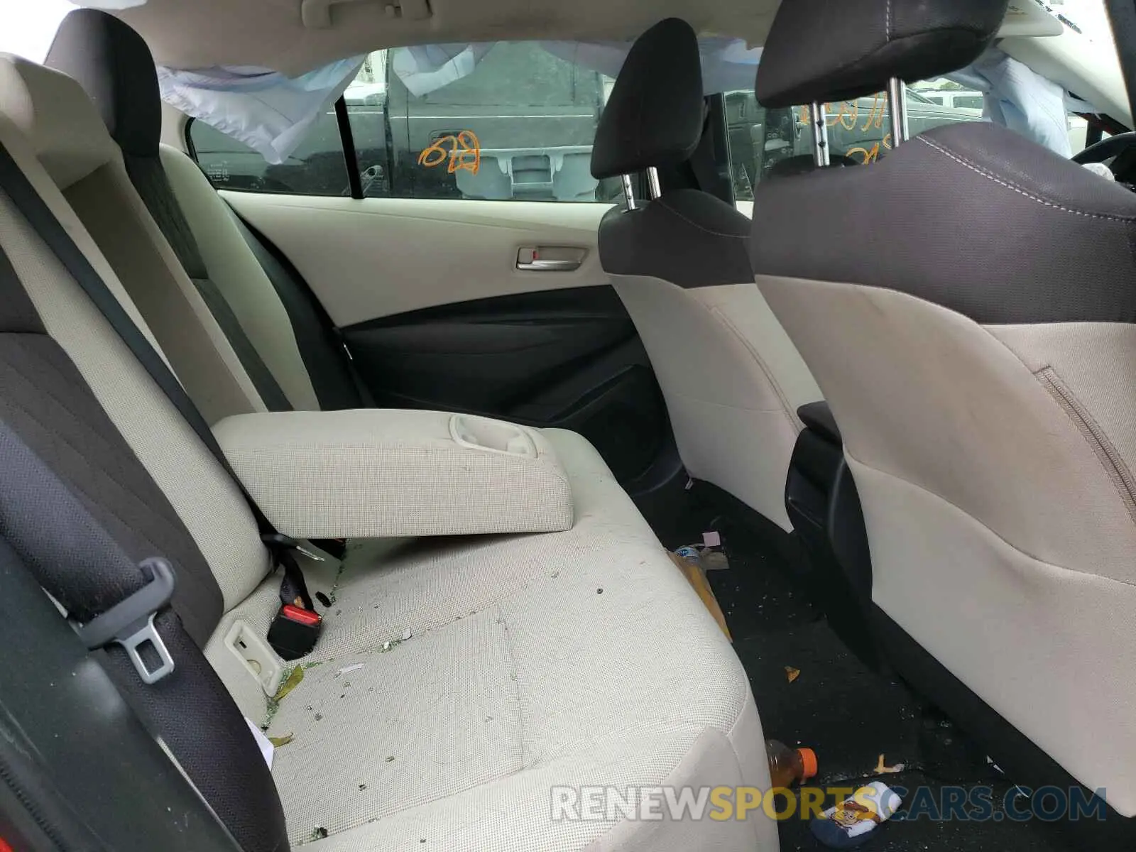 6 Photograph of a damaged car JTDEPRAE4LJ057610 TOYOTA COROLLA 2020