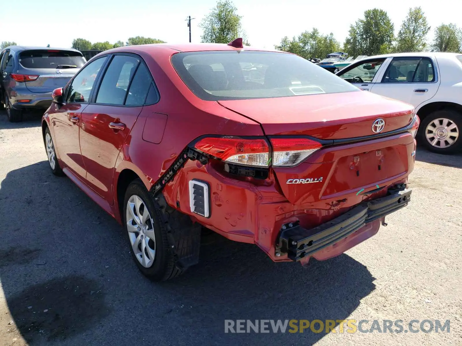 3 Photograph of a damaged car JTDEPRAE4LJ060796 TOYOTA COROLLA 2020