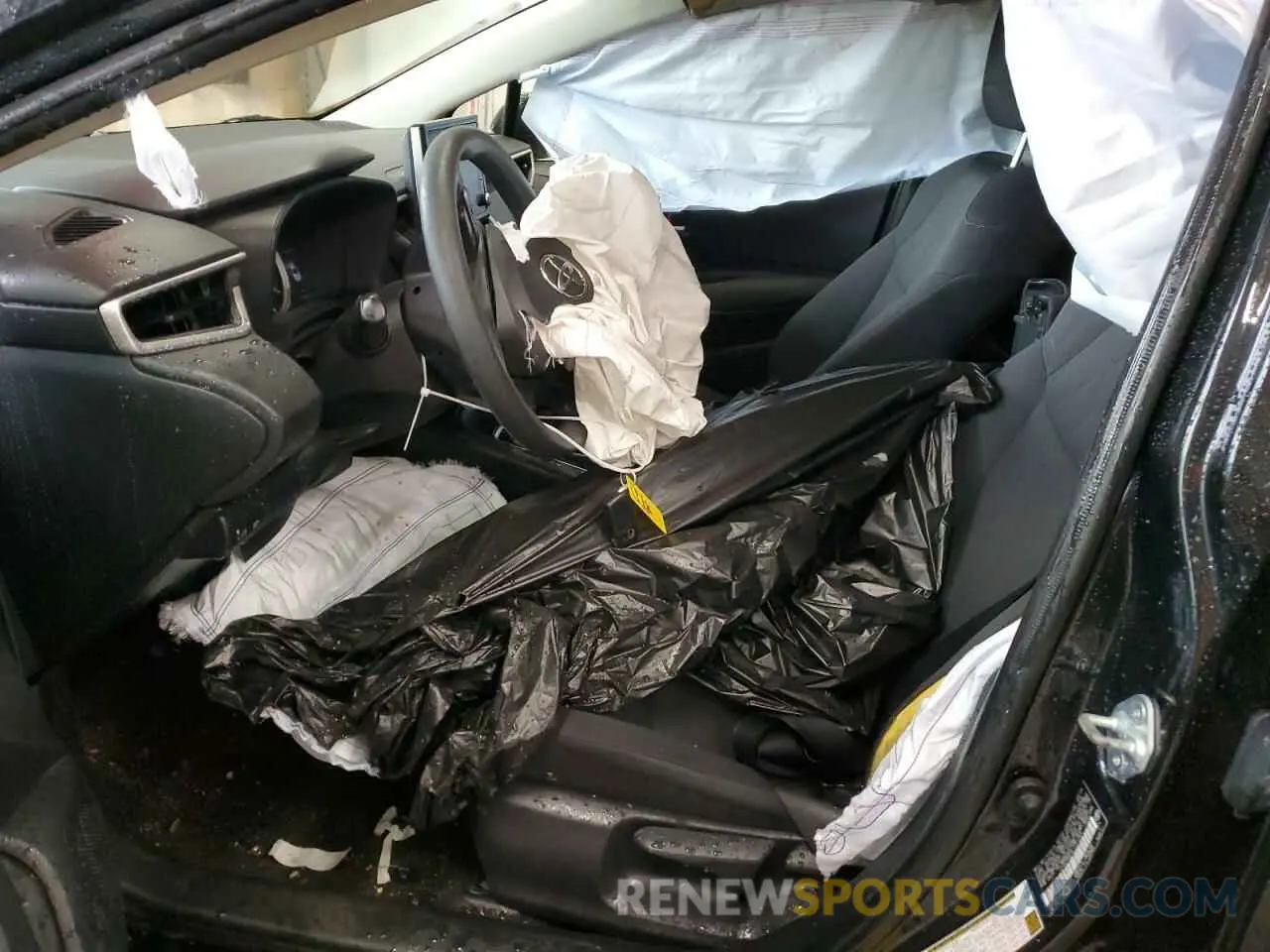 7 Photograph of a damaged car JTDEPRAE4LJ061883 TOYOTA COROLLA 2020